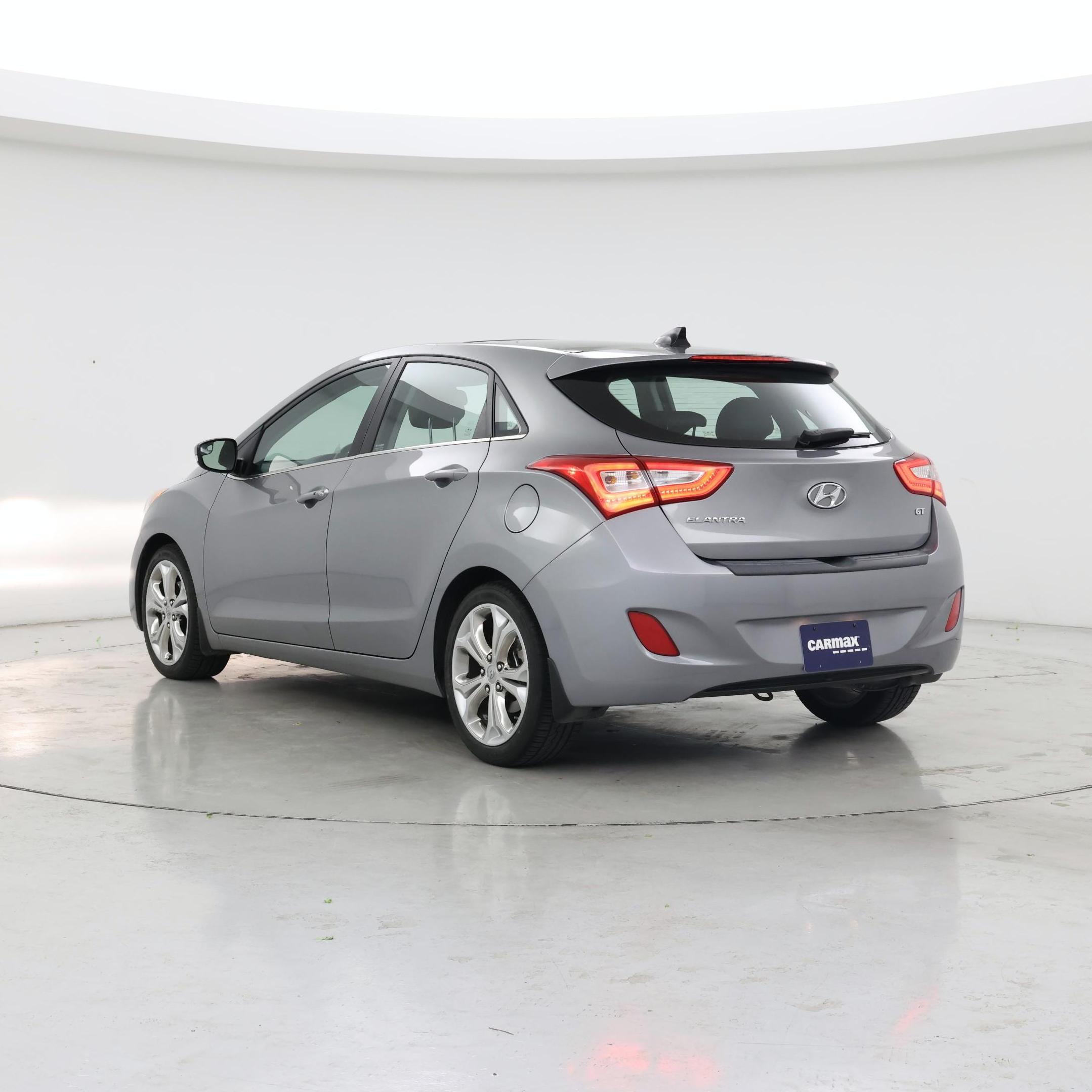 Thumbnail: 2014 Hyundai Elantra - 2