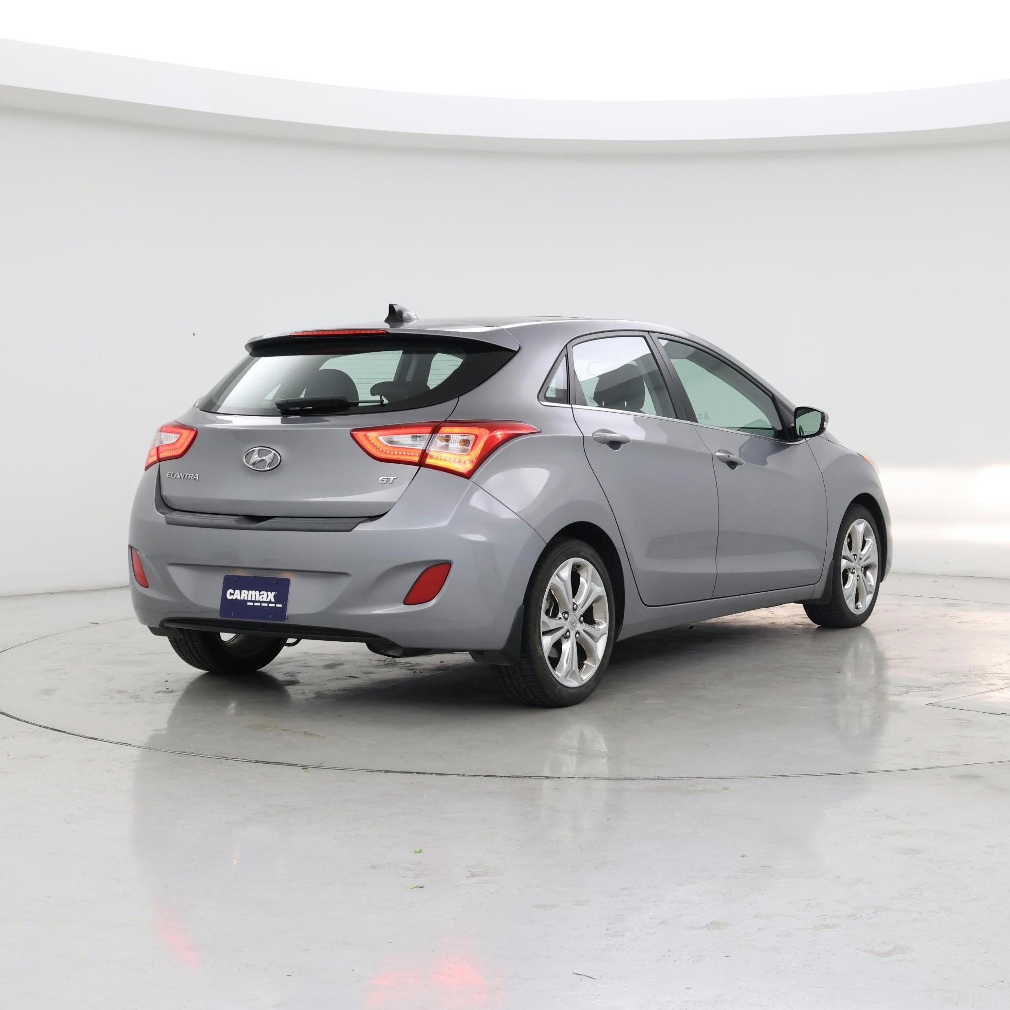 Thumbnail: 2014 Hyundai Elantra - 8
