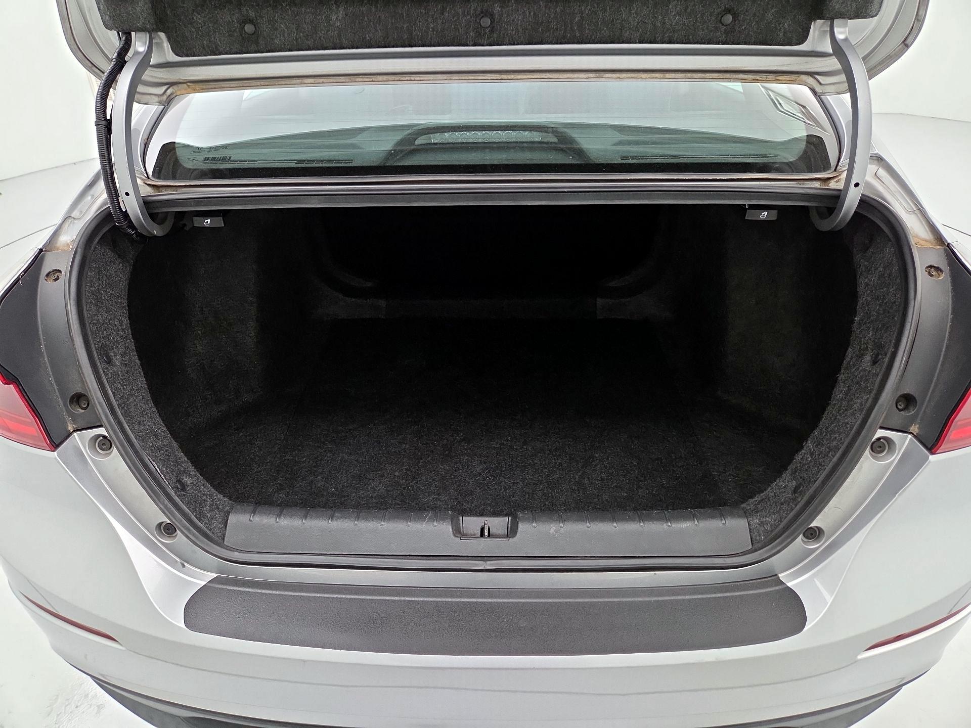 Thumbnail: 2019 Honda Insight - 20