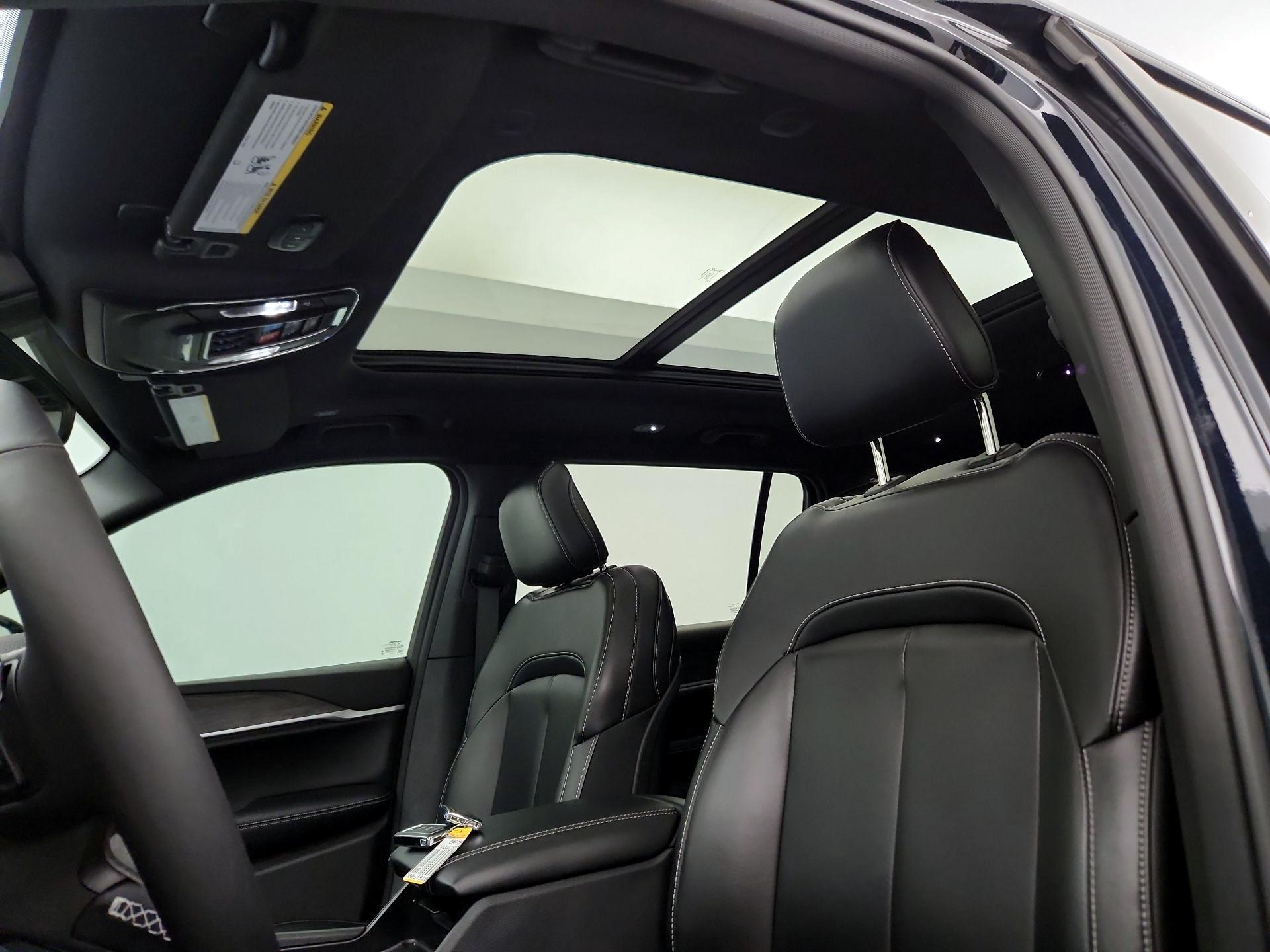 Thumbnail: 2024 Jeep Grand Cherokee L - 18
