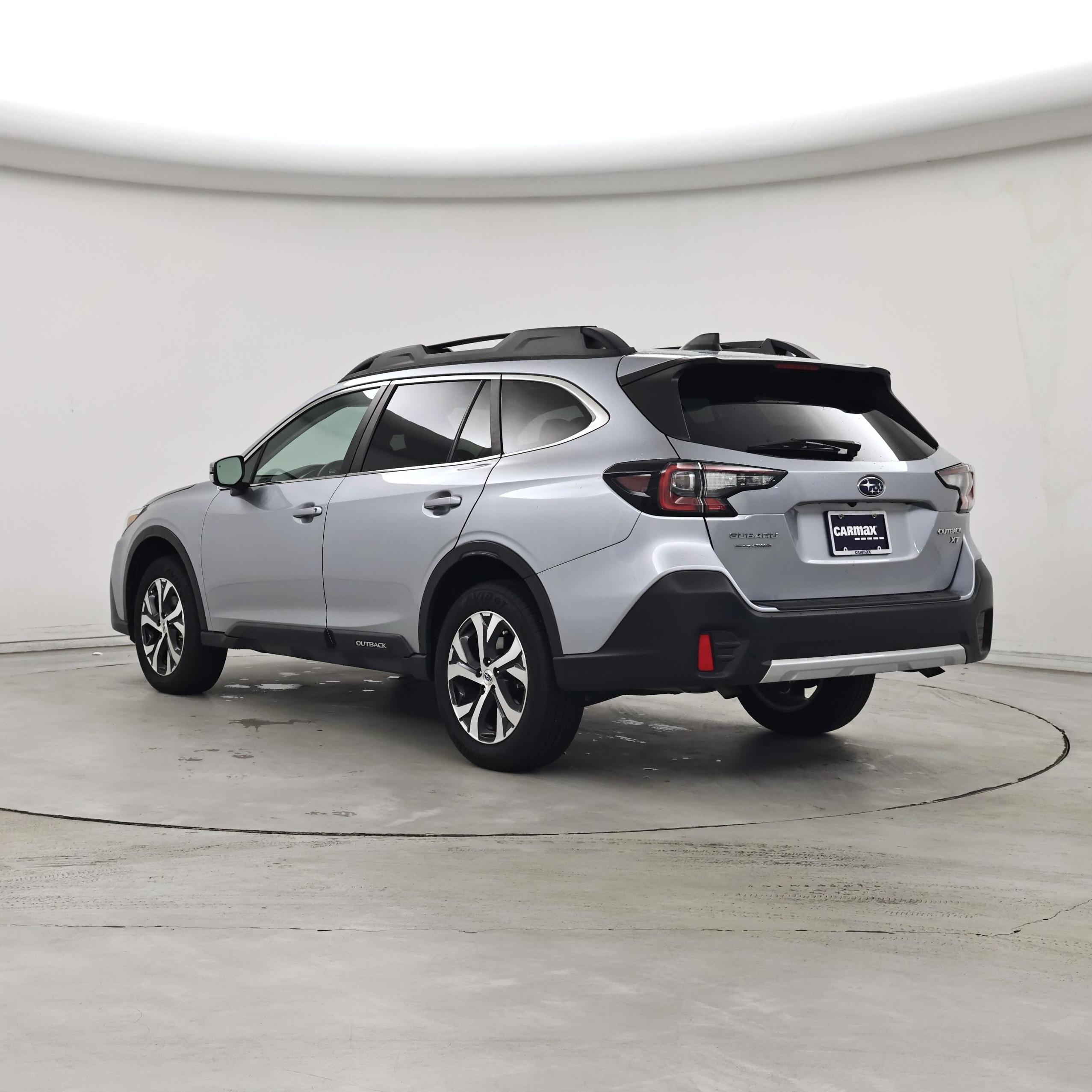 Thumbnail: 2022 Subaru Outback - 2