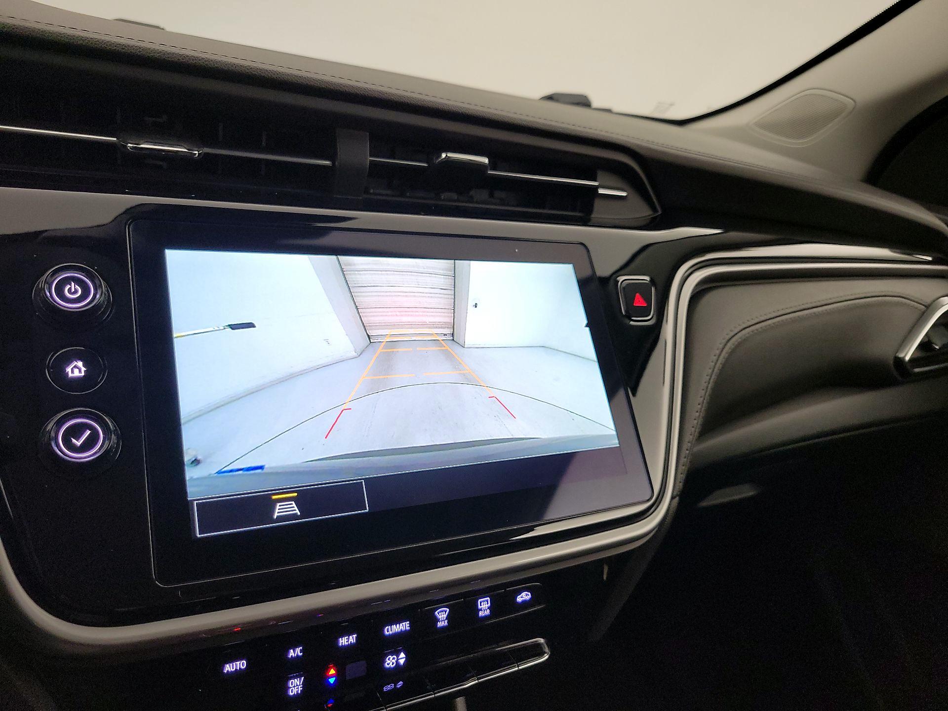 Thumbnail: 2023 Chevrolet Bolt EUV - 14