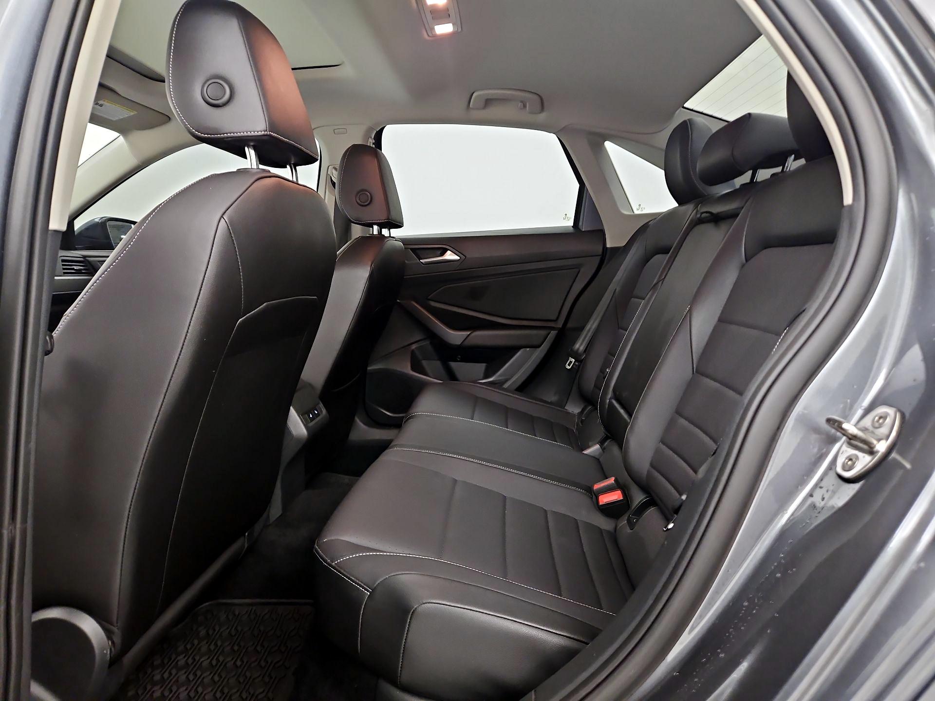 Thumbnail: 2021 Volkswagen Jetta - 20