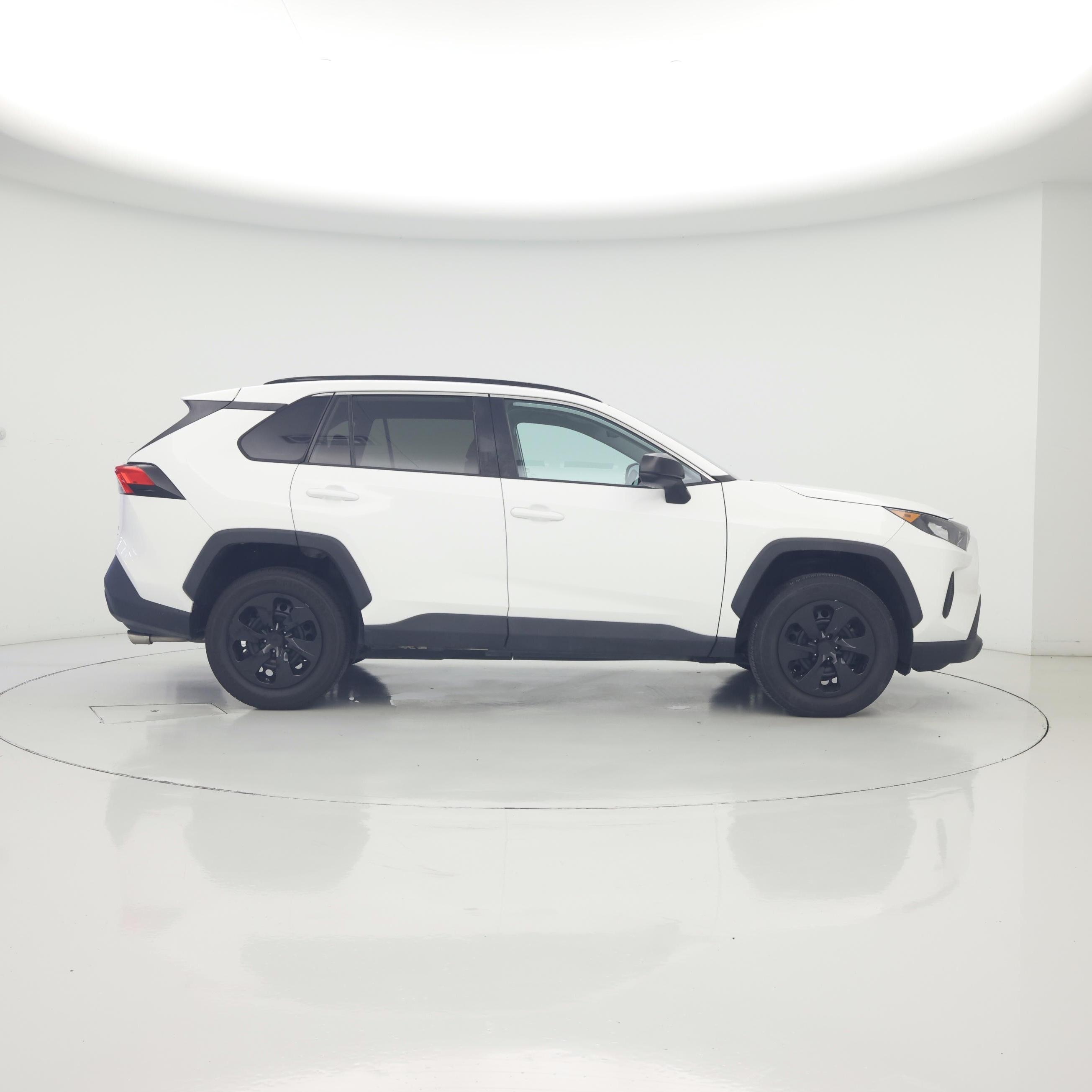 Thumbnail: 2020 Toyota RAV4 - 7