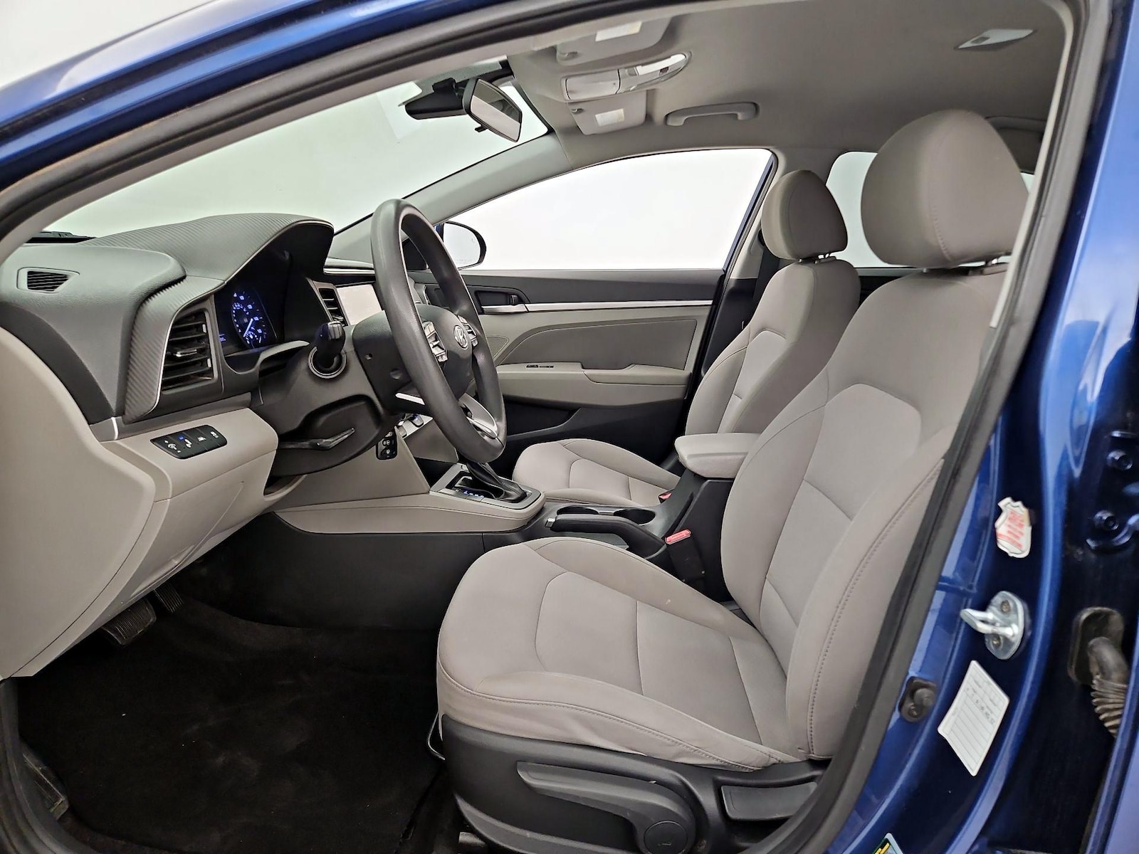 2019 Hyundai Elantra SEL - Photo 12