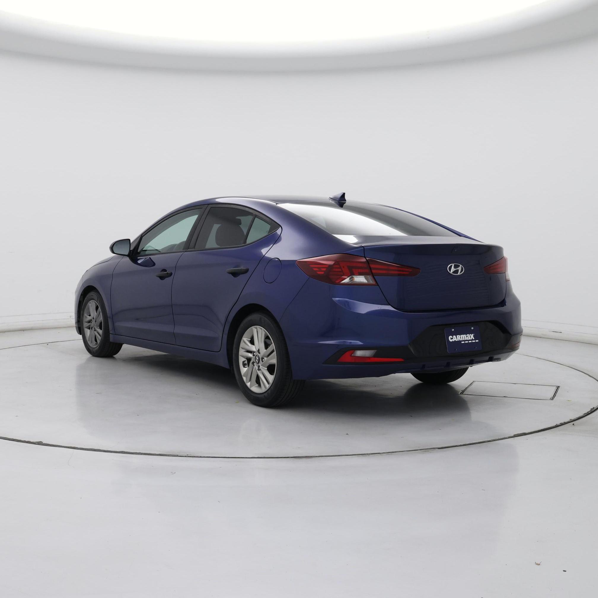 Thumbnail: 2019 Hyundai Elantra - 2
