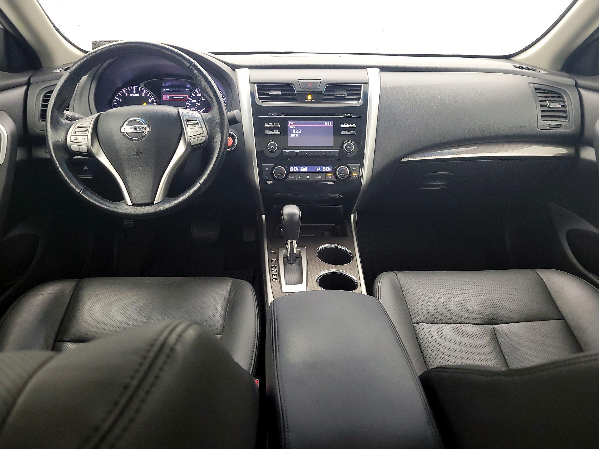 Thumbnail: 2014 Nissan Altima - 9