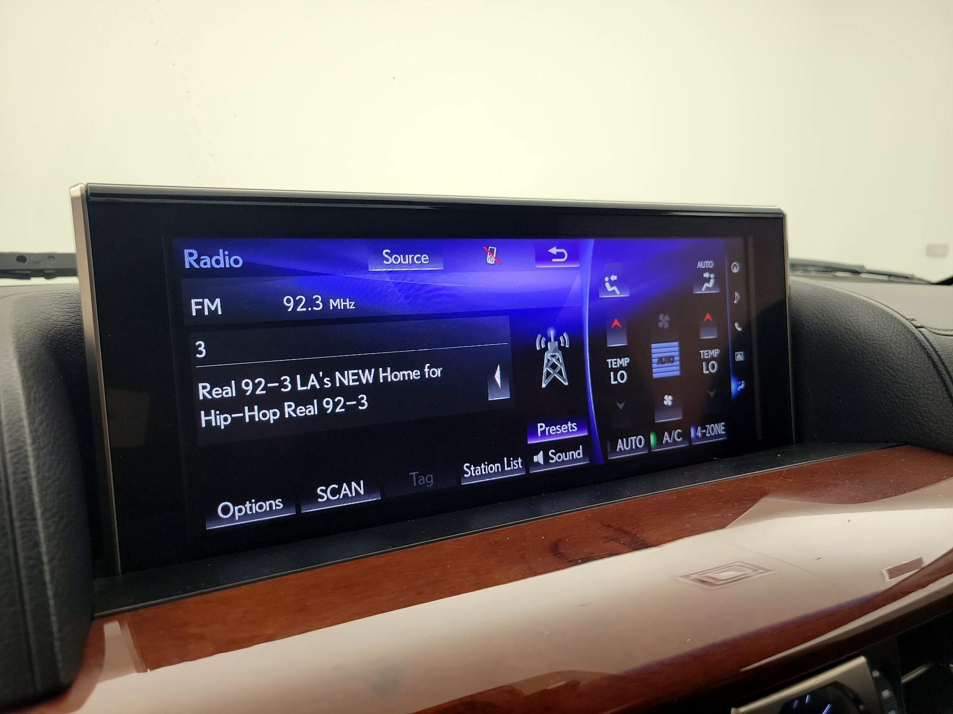 Thumbnail: 2016 Lexus LX - 16
