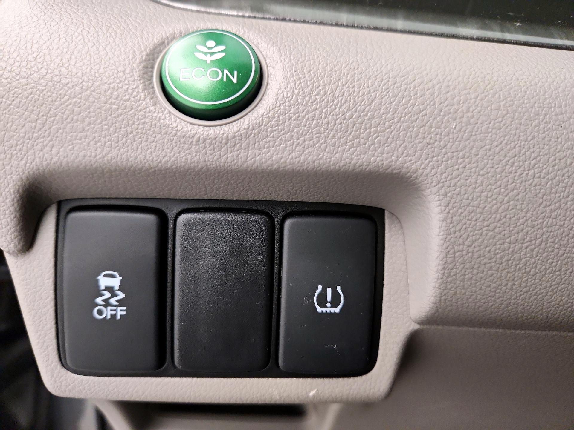 Thumbnail: 2014 Honda CR-V - 13