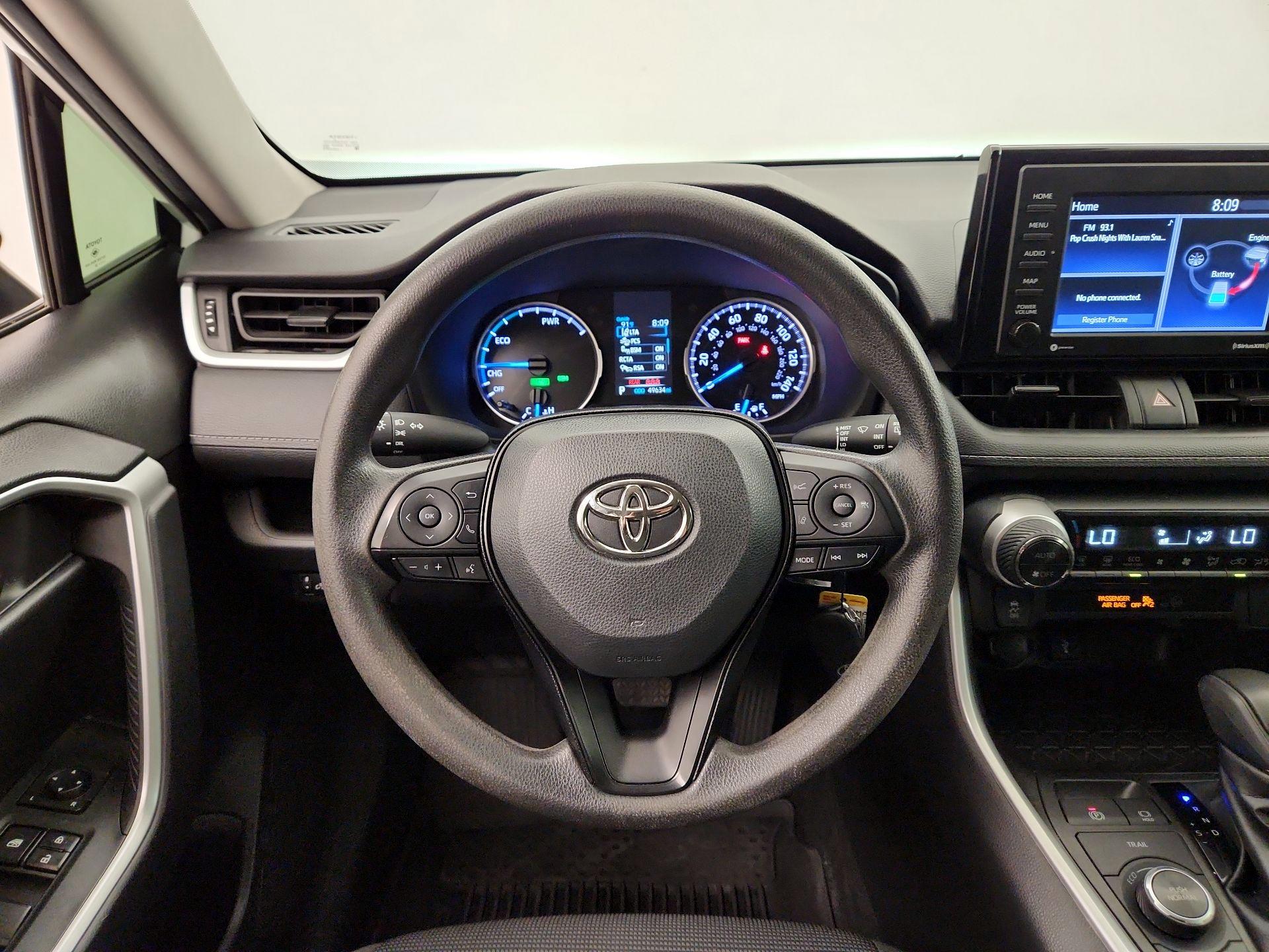 Thumbnail: 2022 Toyota RAV4 - 10