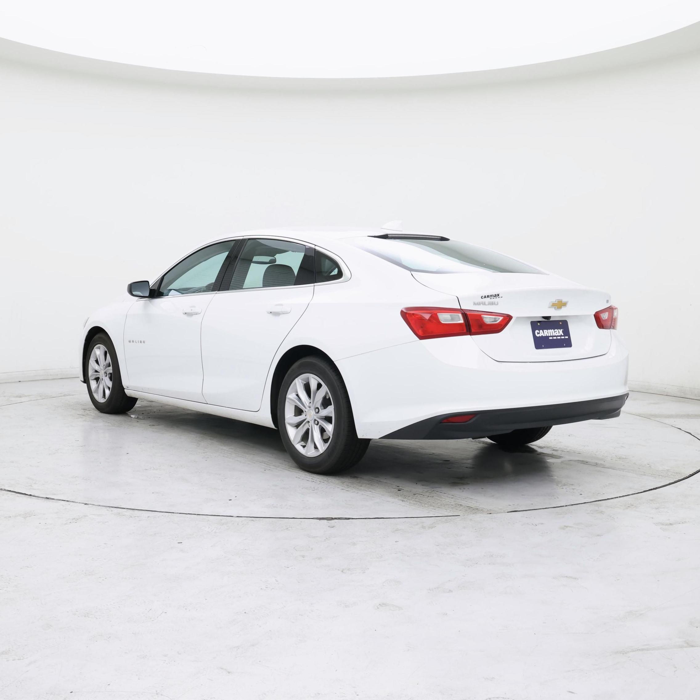 Thumbnail: 2023 Chevrolet Malibu - 2