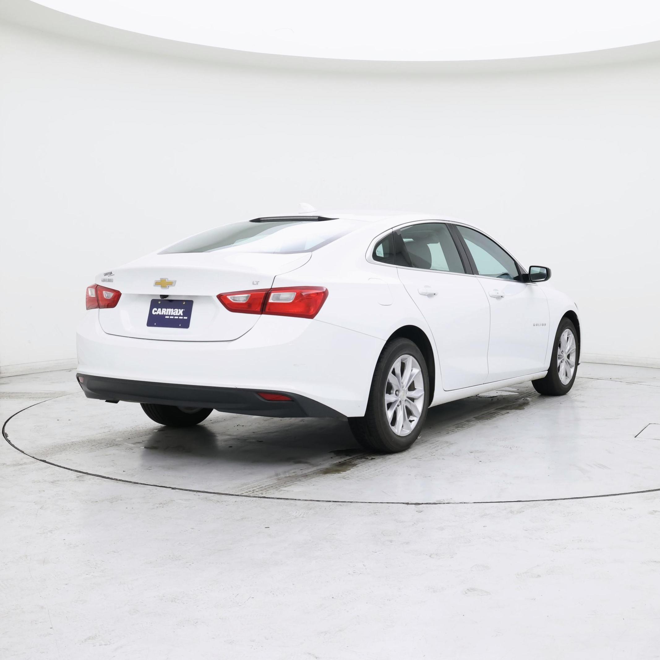 Thumbnail: 2023 Chevrolet Malibu - 8