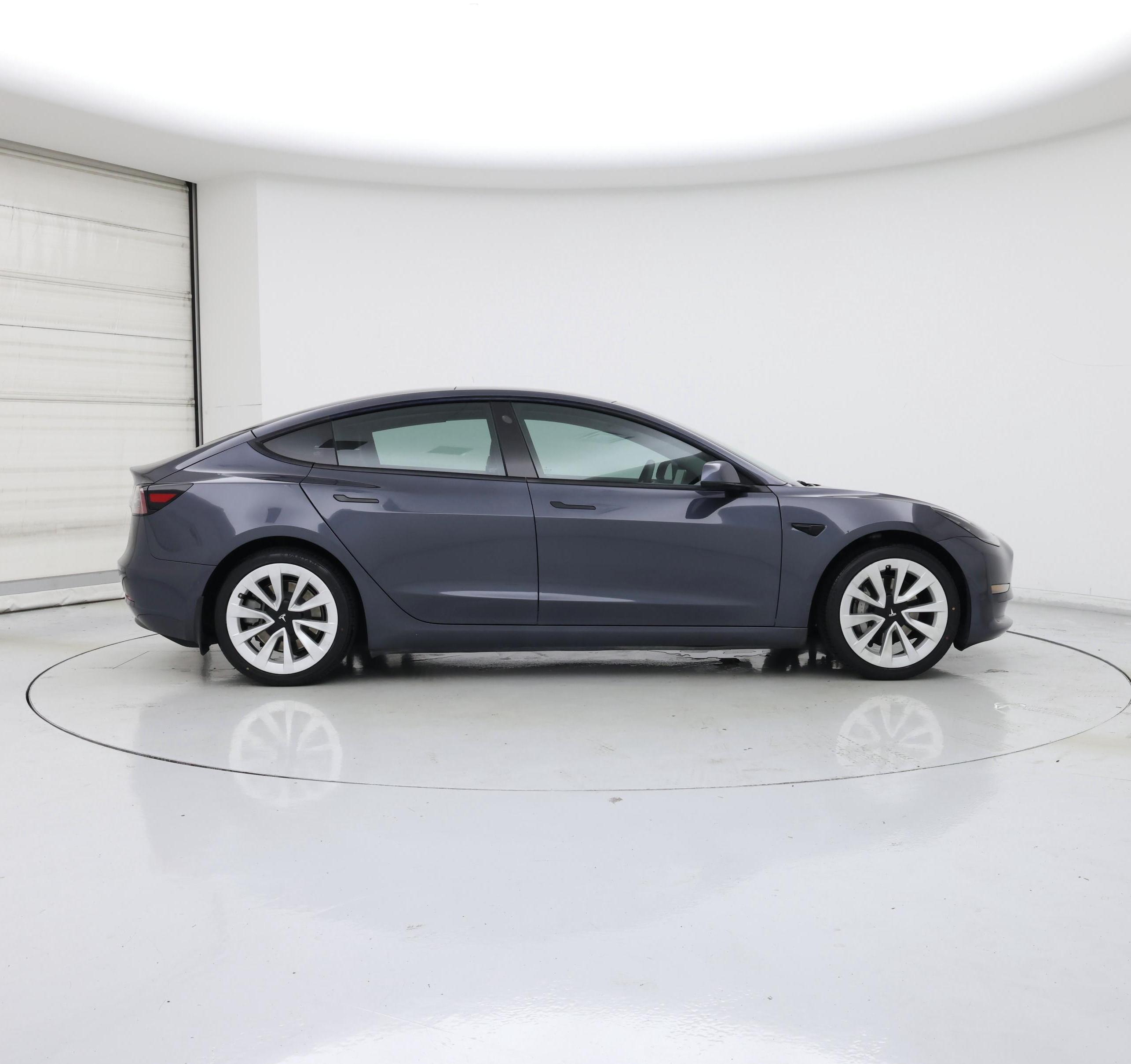 Thumbnail: 2021 Tesla Model 3 - 7