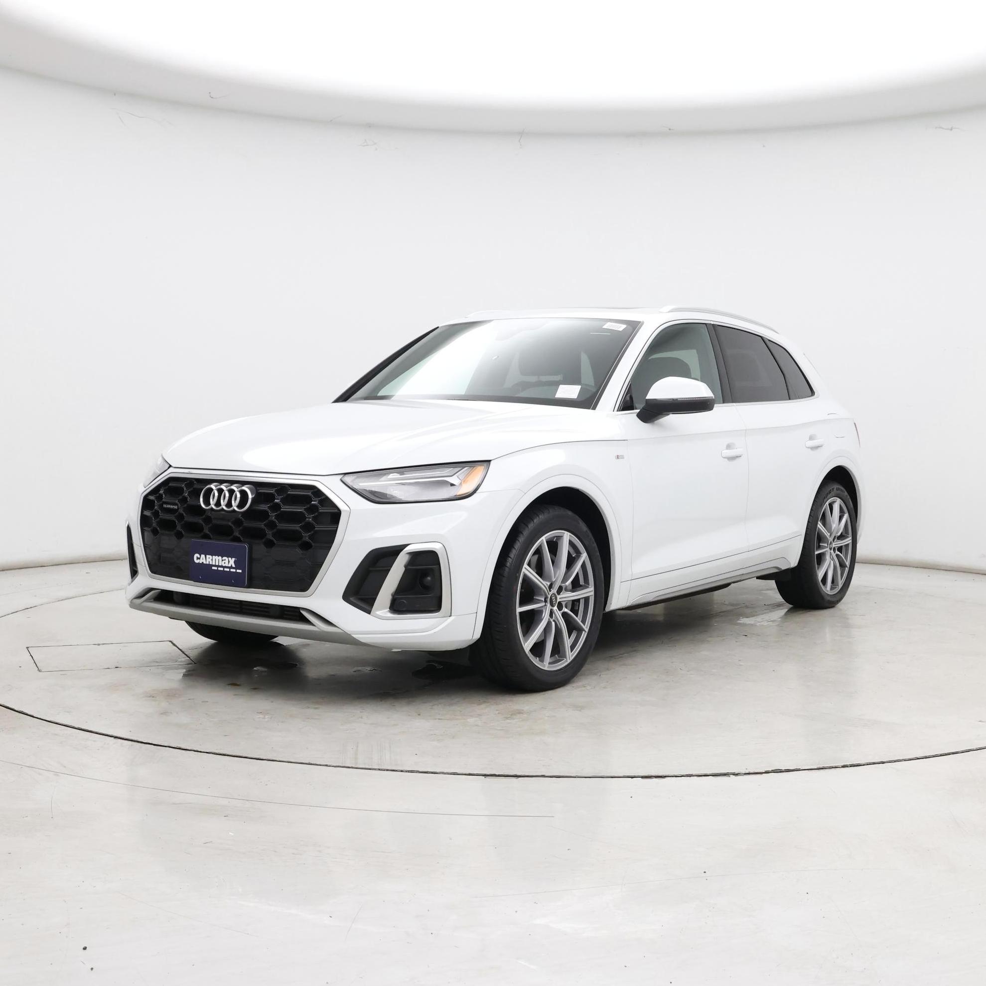 Thumbnail: 2021 Audi Q5 - 4
