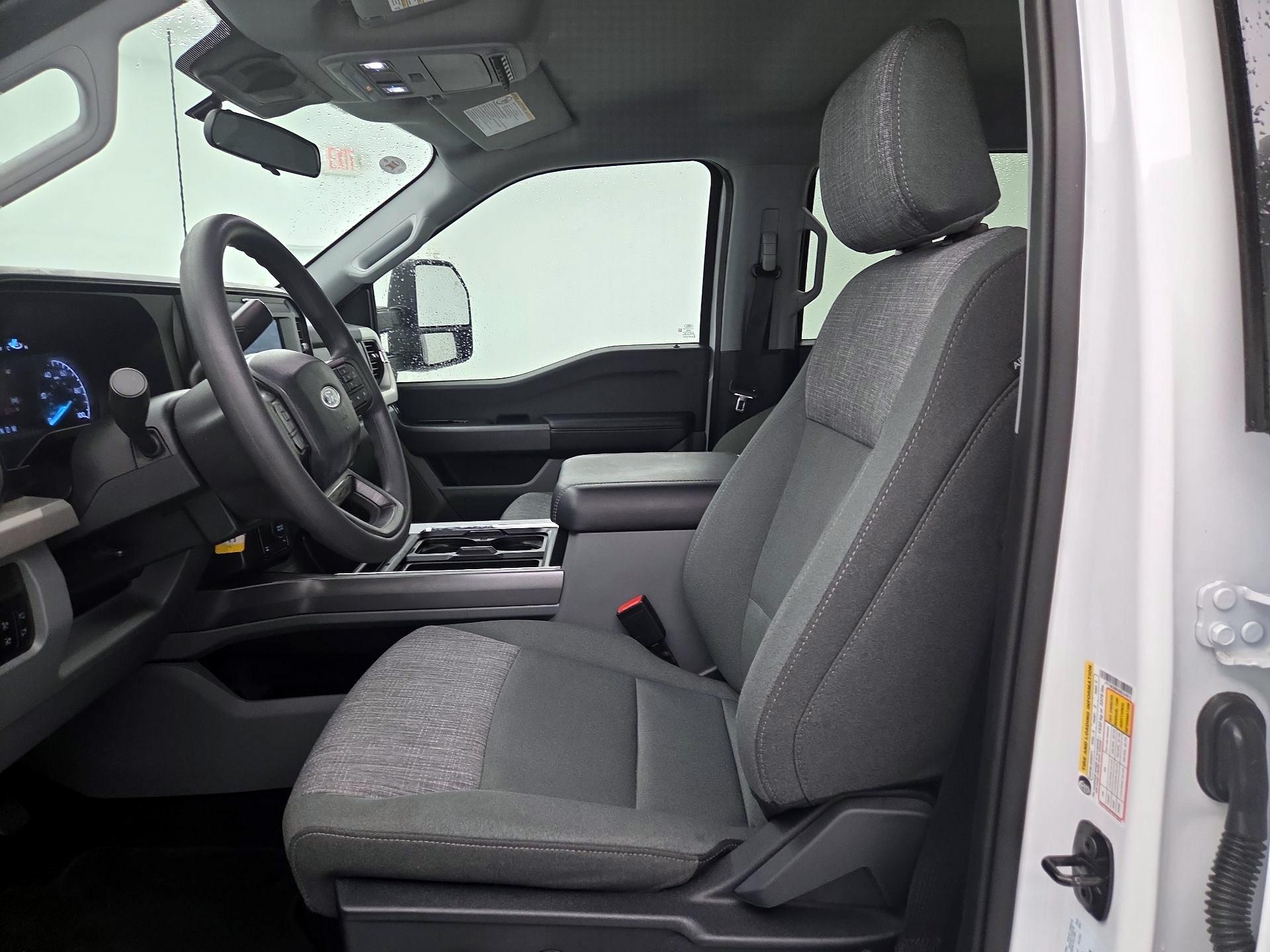 Thumbnail: 2025 Ford F-250 - 11