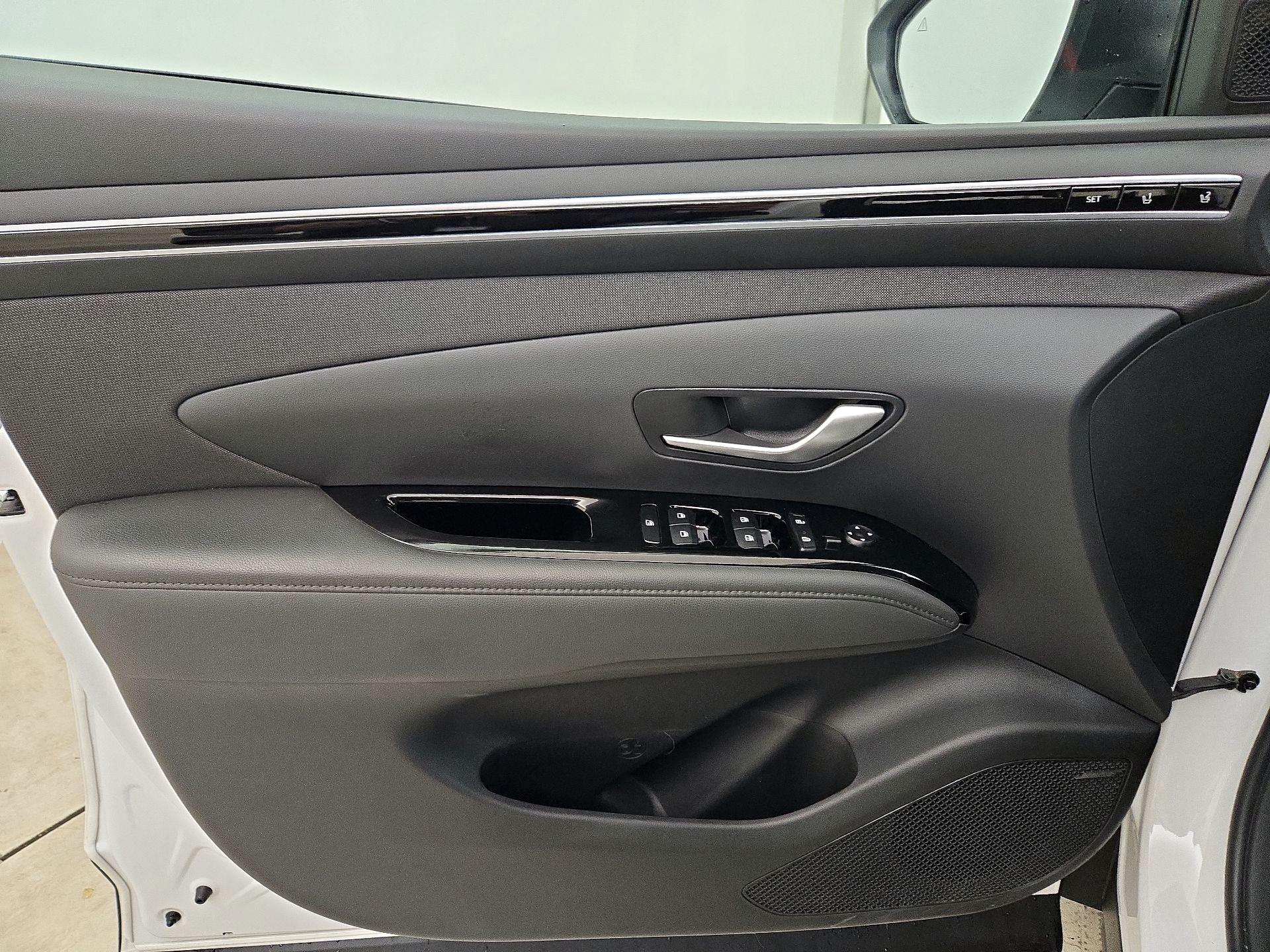 Thumbnail: 2024 Hyundai Tucson - 12