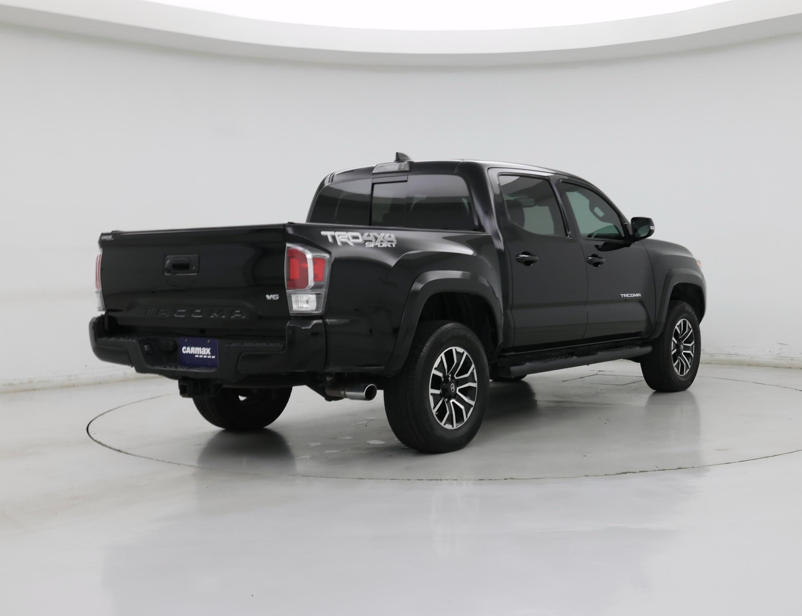 Thumbnail: 2021 Toyota Tacoma - 8