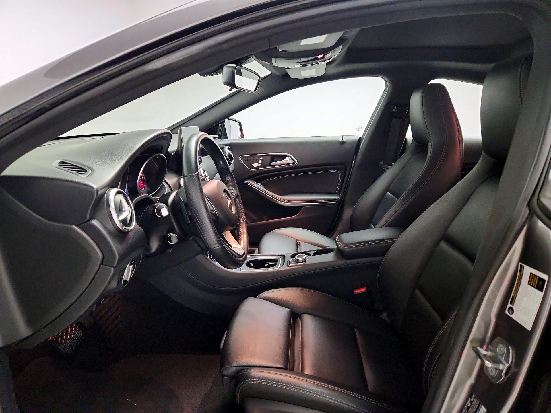 Thumbnail: 2019 Mercedes-Benz CLA - 11