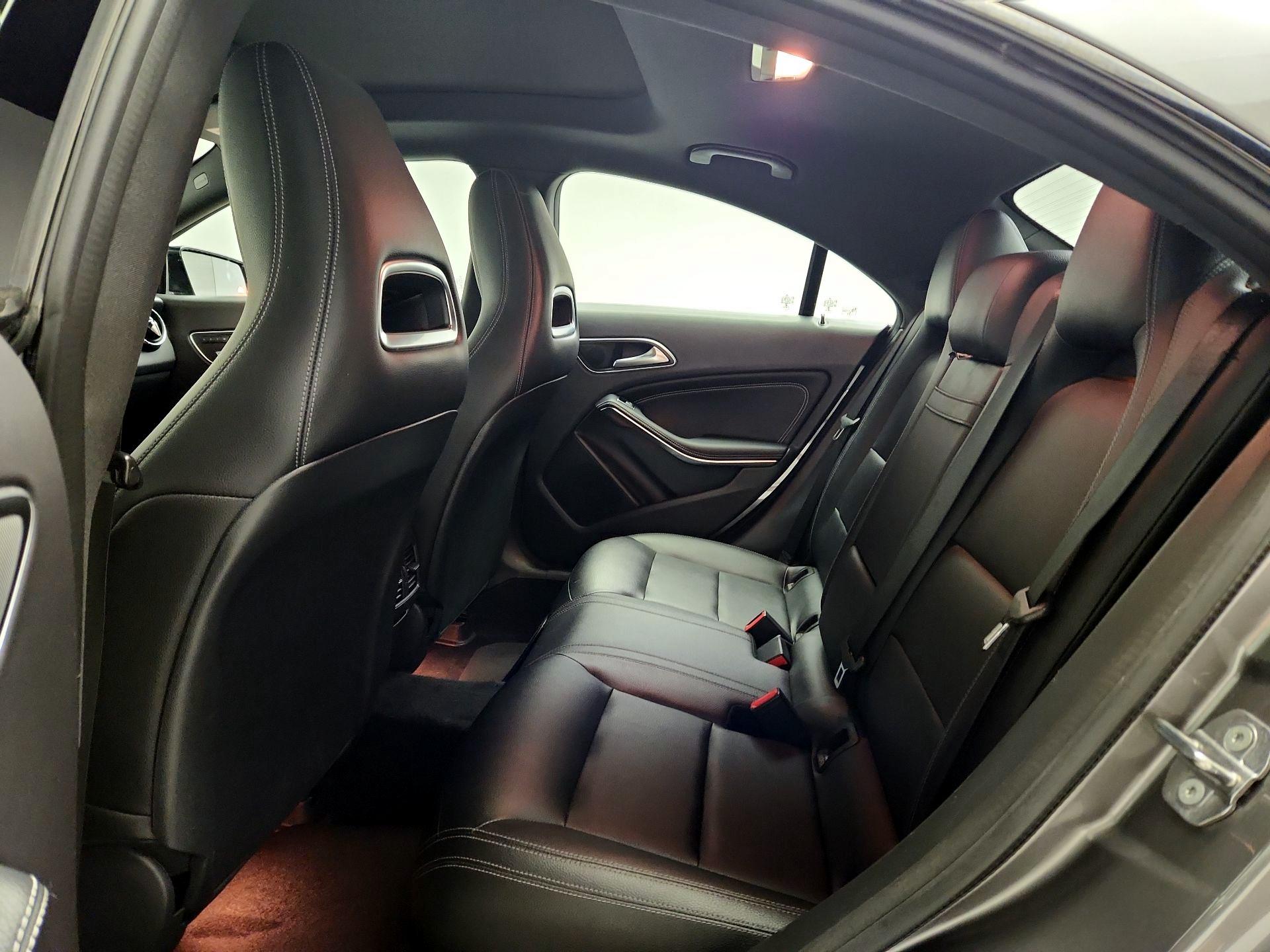 Thumbnail: 2019 Mercedes-Benz CLA - 19