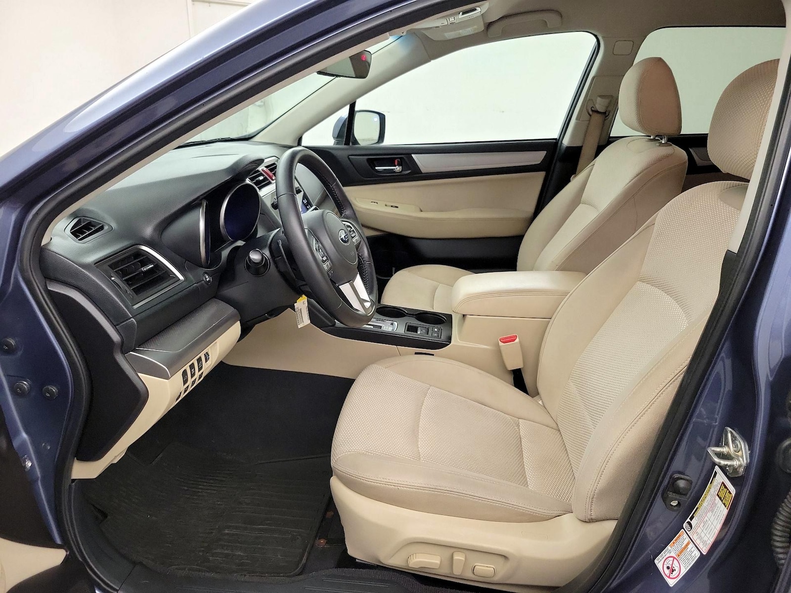 2017 Subaru Outback Premium - Photo 12