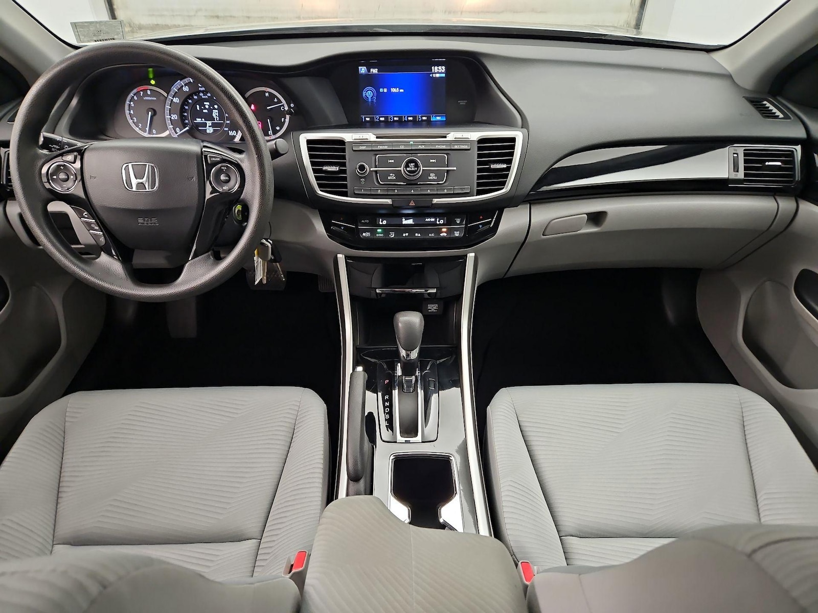 2016 Honda Accord LX - Photo 10