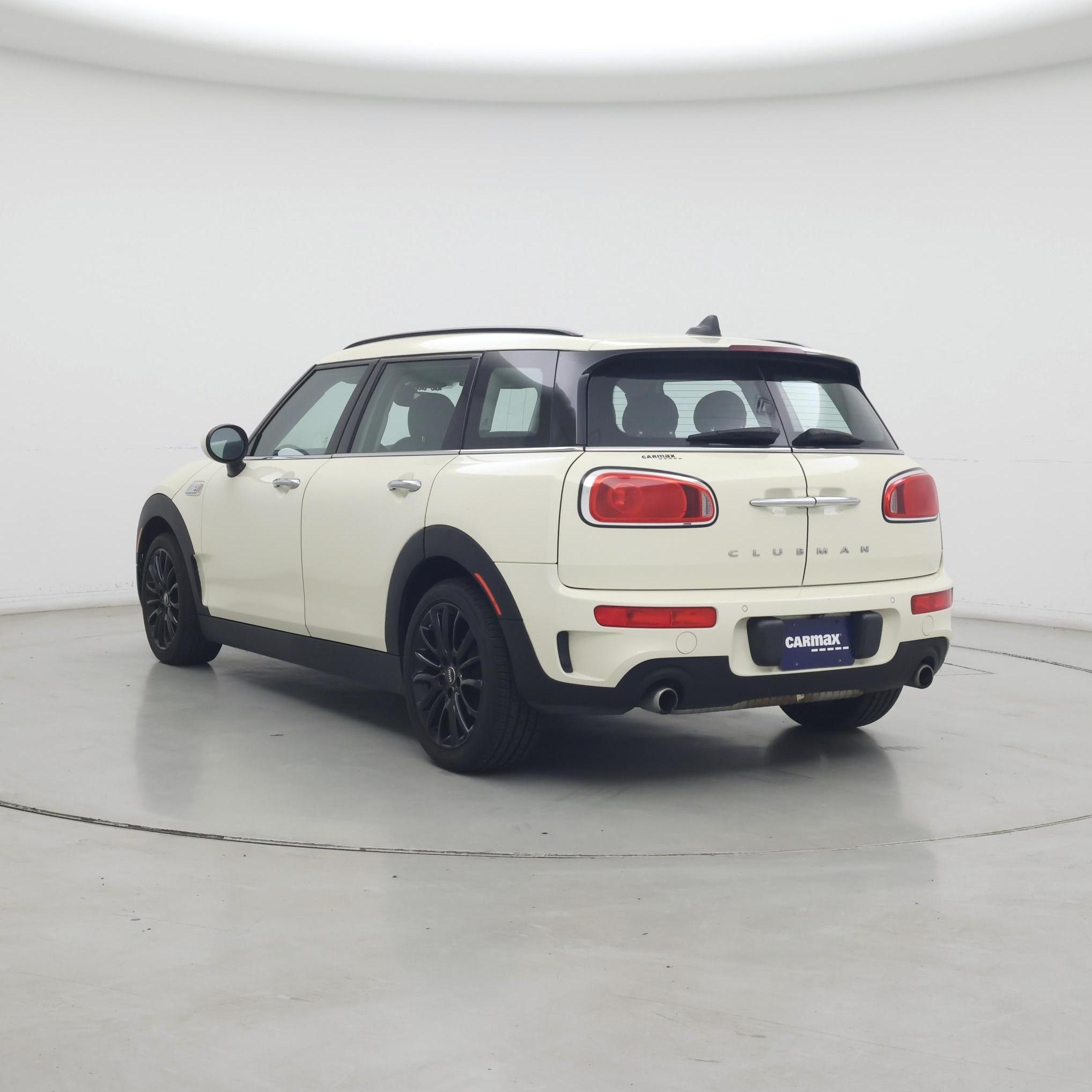 Thumbnail: 2019 MINI Cooper Clubman - 2
