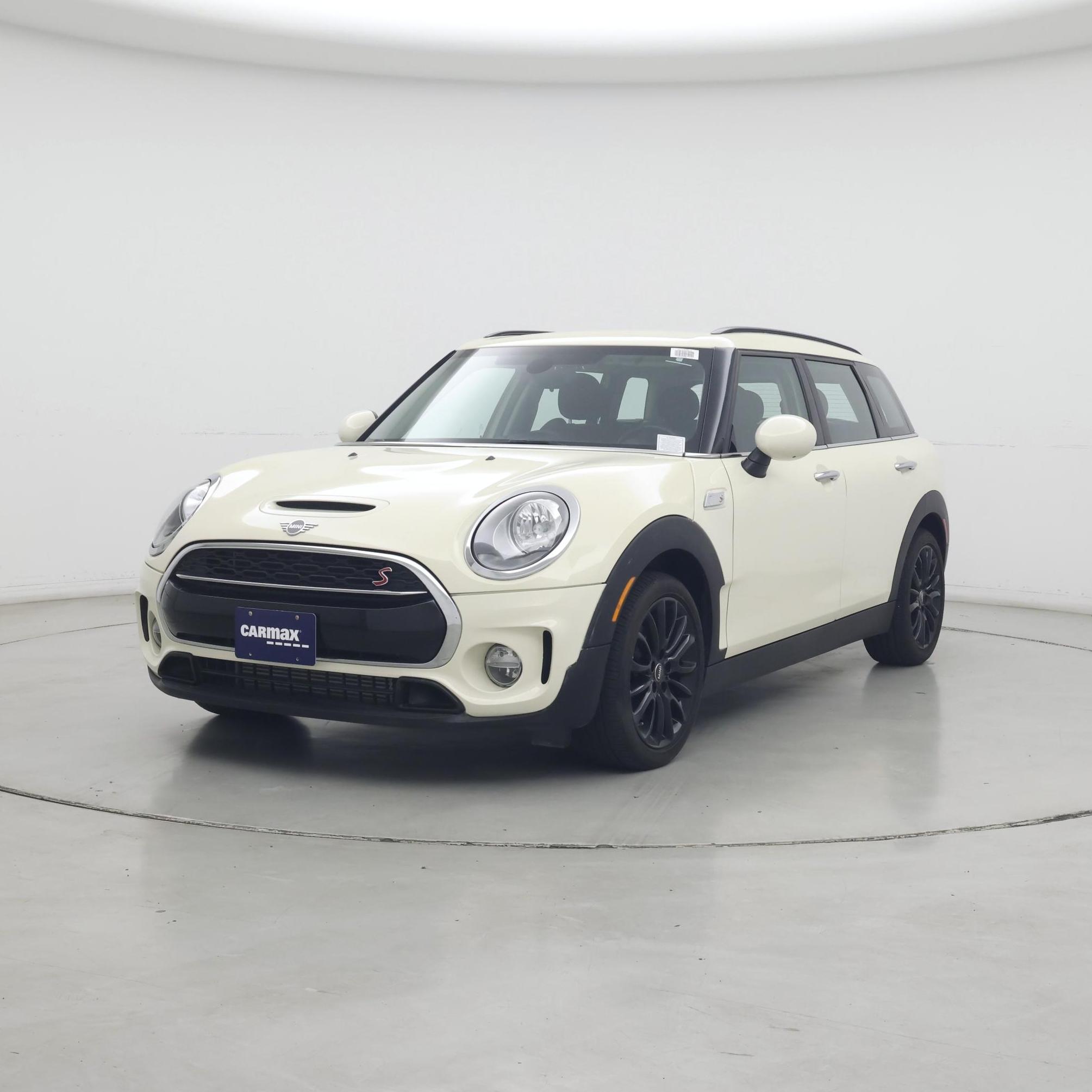 Thumbnail: 2019 MINI Cooper Clubman - 4