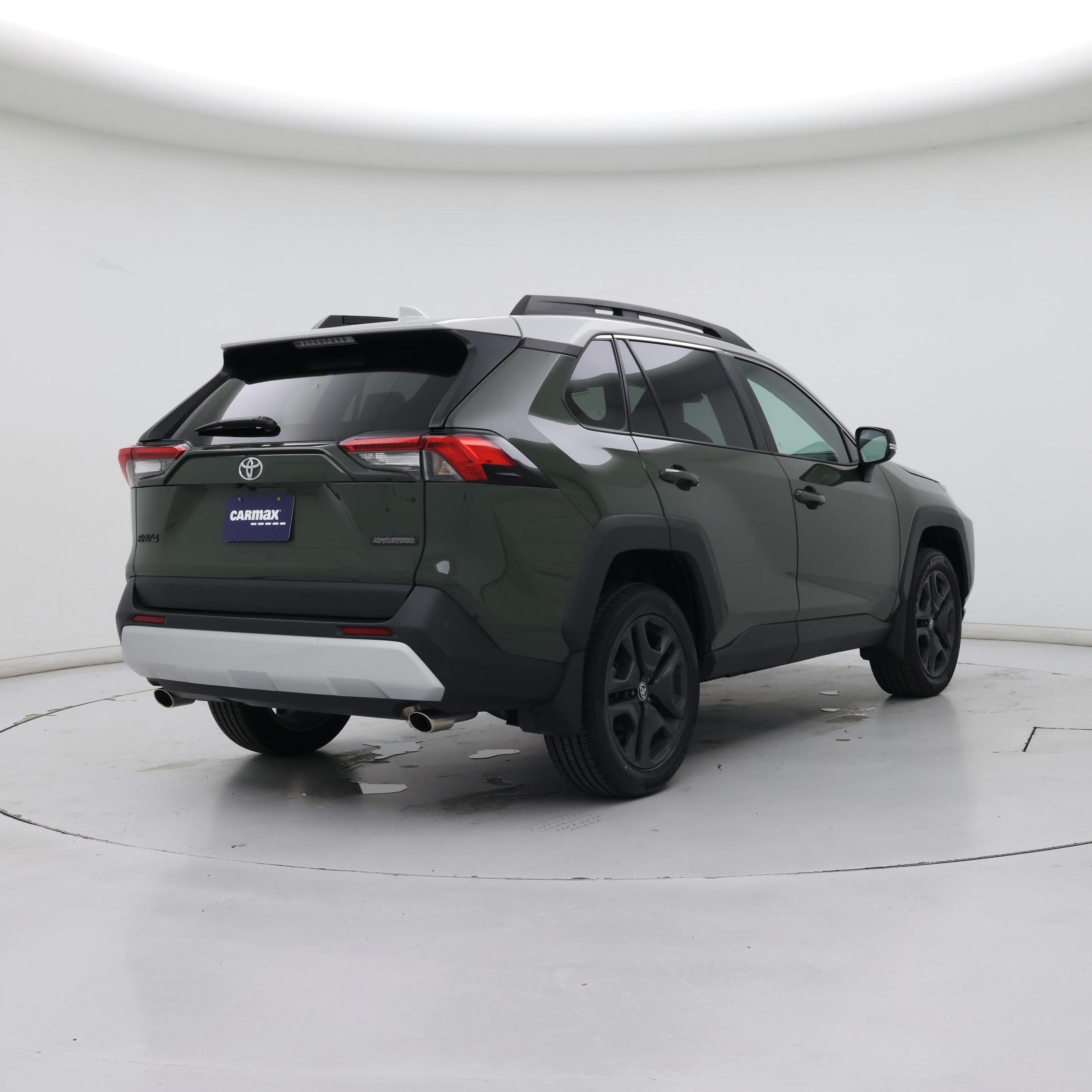 Thumbnail: 2024 Toyota RAV4 - 8