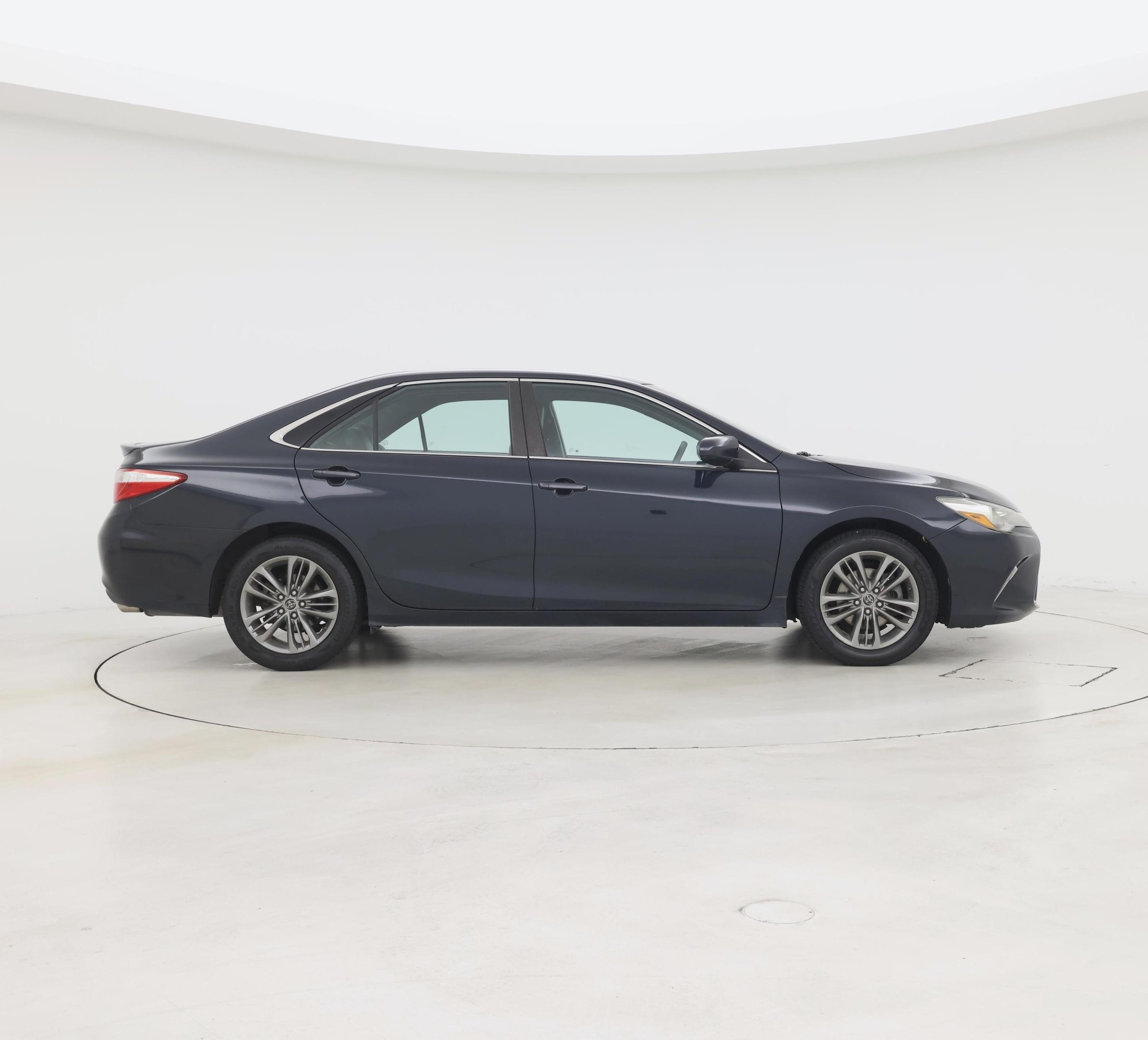 Thumbnail: 2015 Toyota Camry - 7