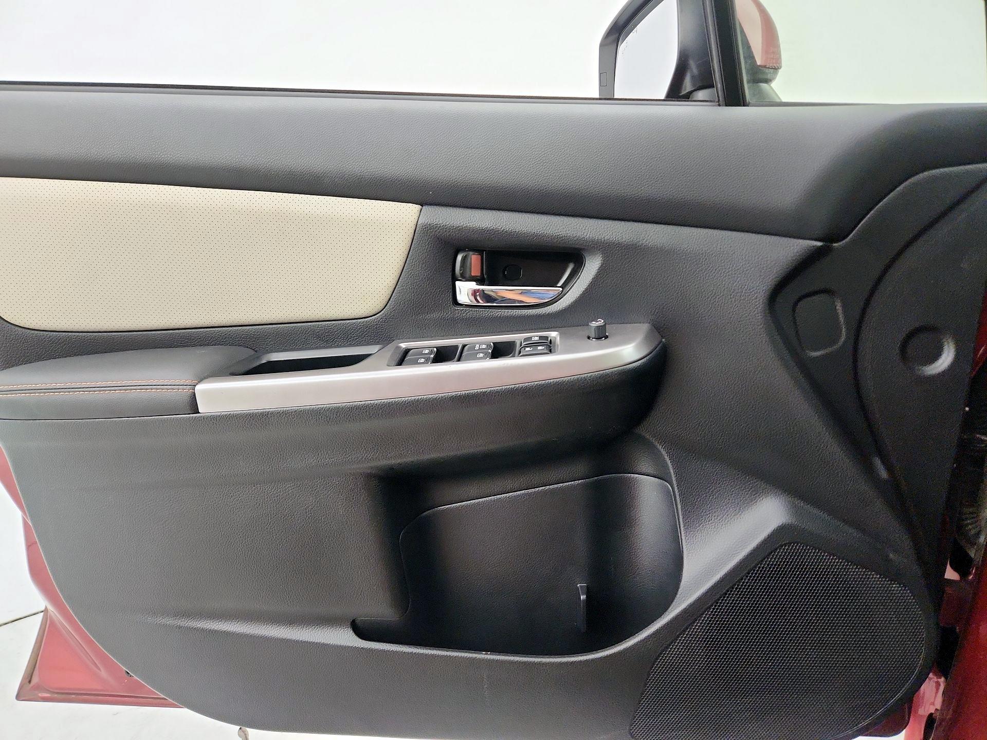 Thumbnail: 2016 Subaru XV Crosstrek - 12