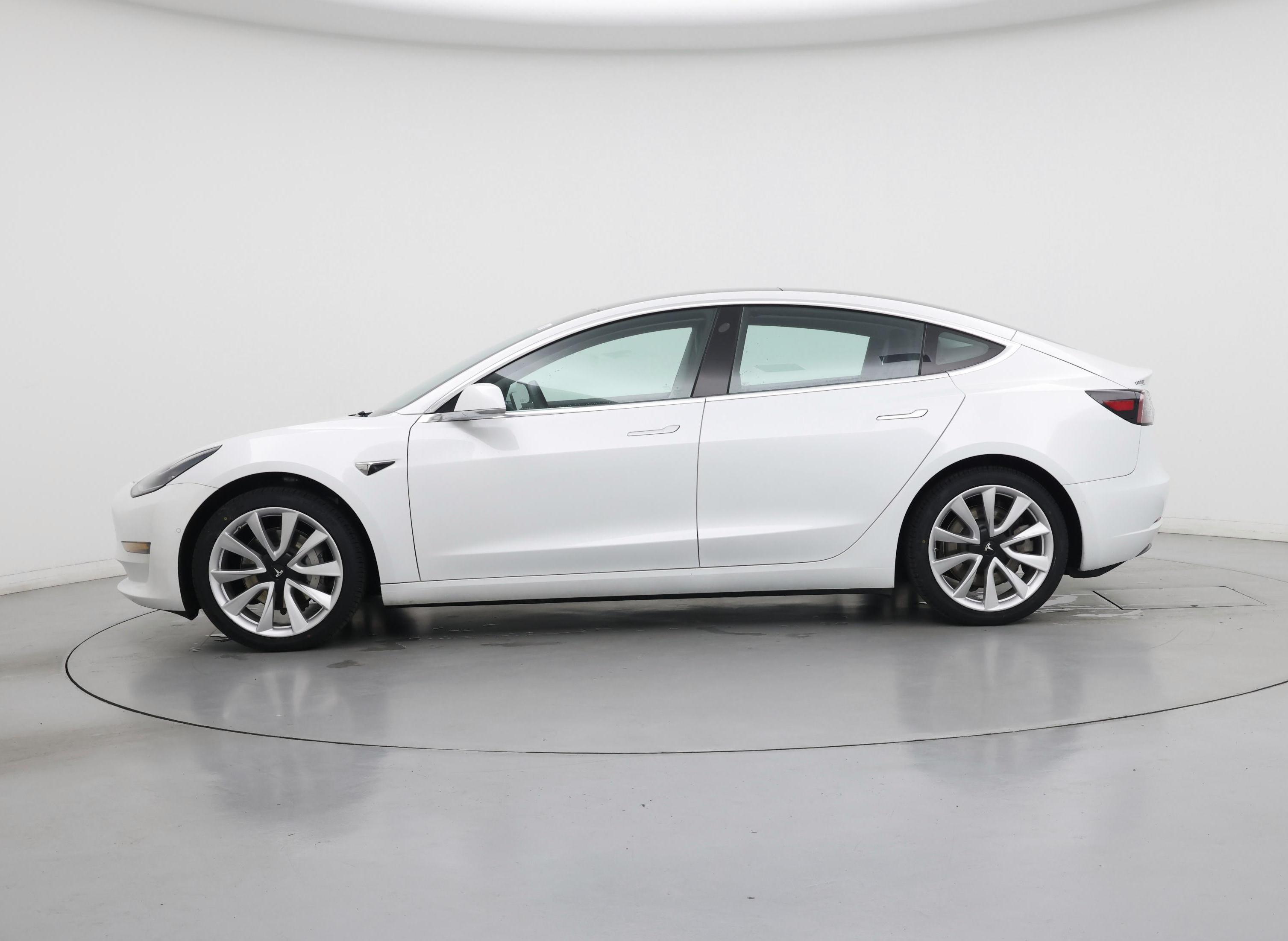 Thumbnail: 2020 Tesla Model 3 - 3