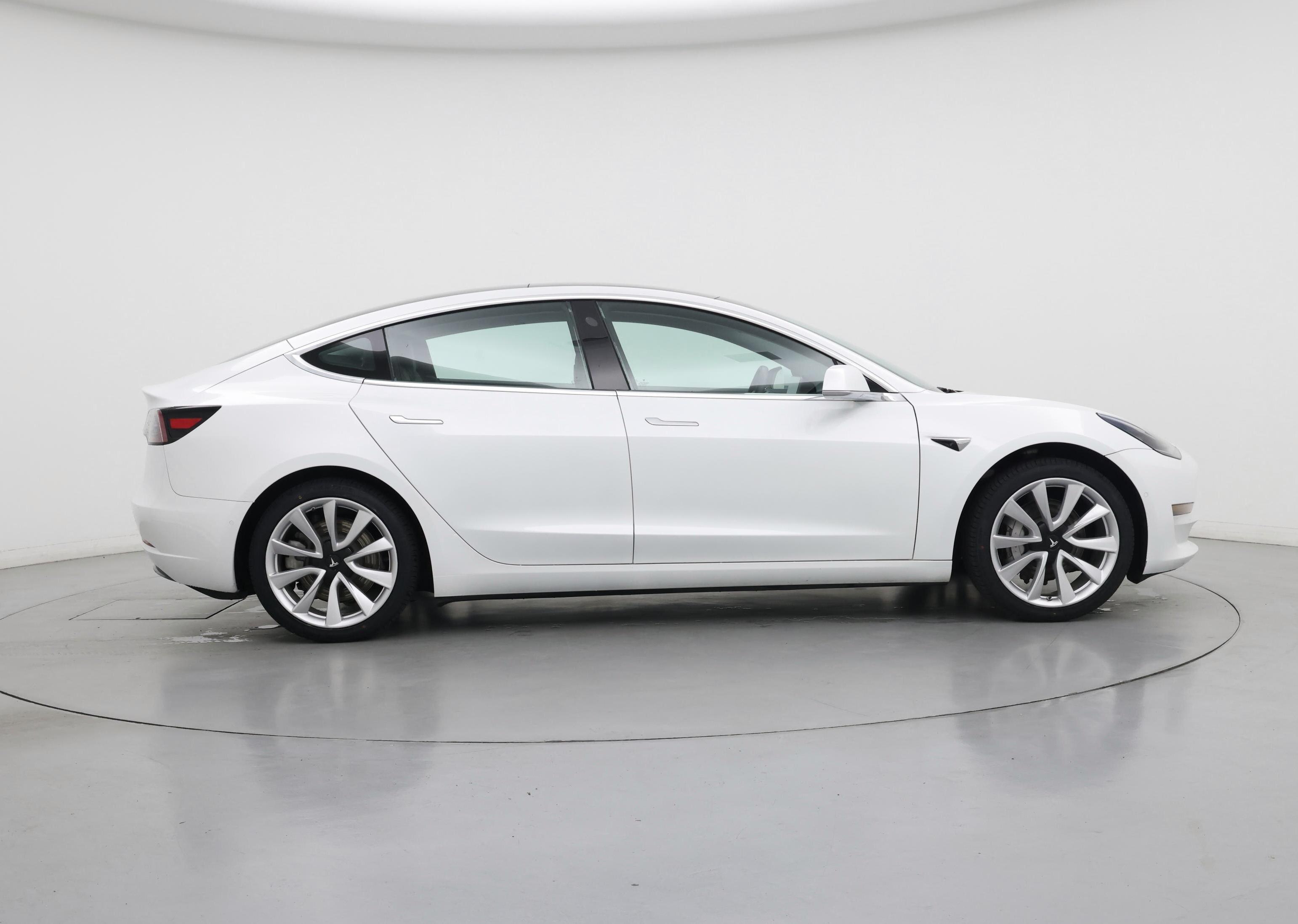 Thumbnail: 2020 Tesla Model 3 - 7