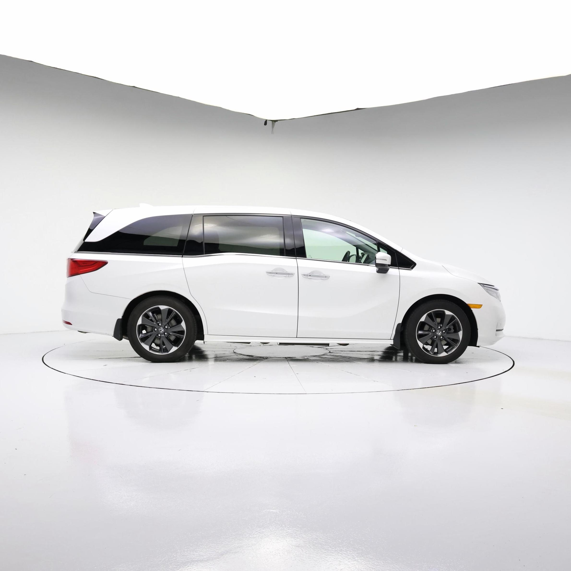 Thumbnail: 2022 Honda Odyssey - 7