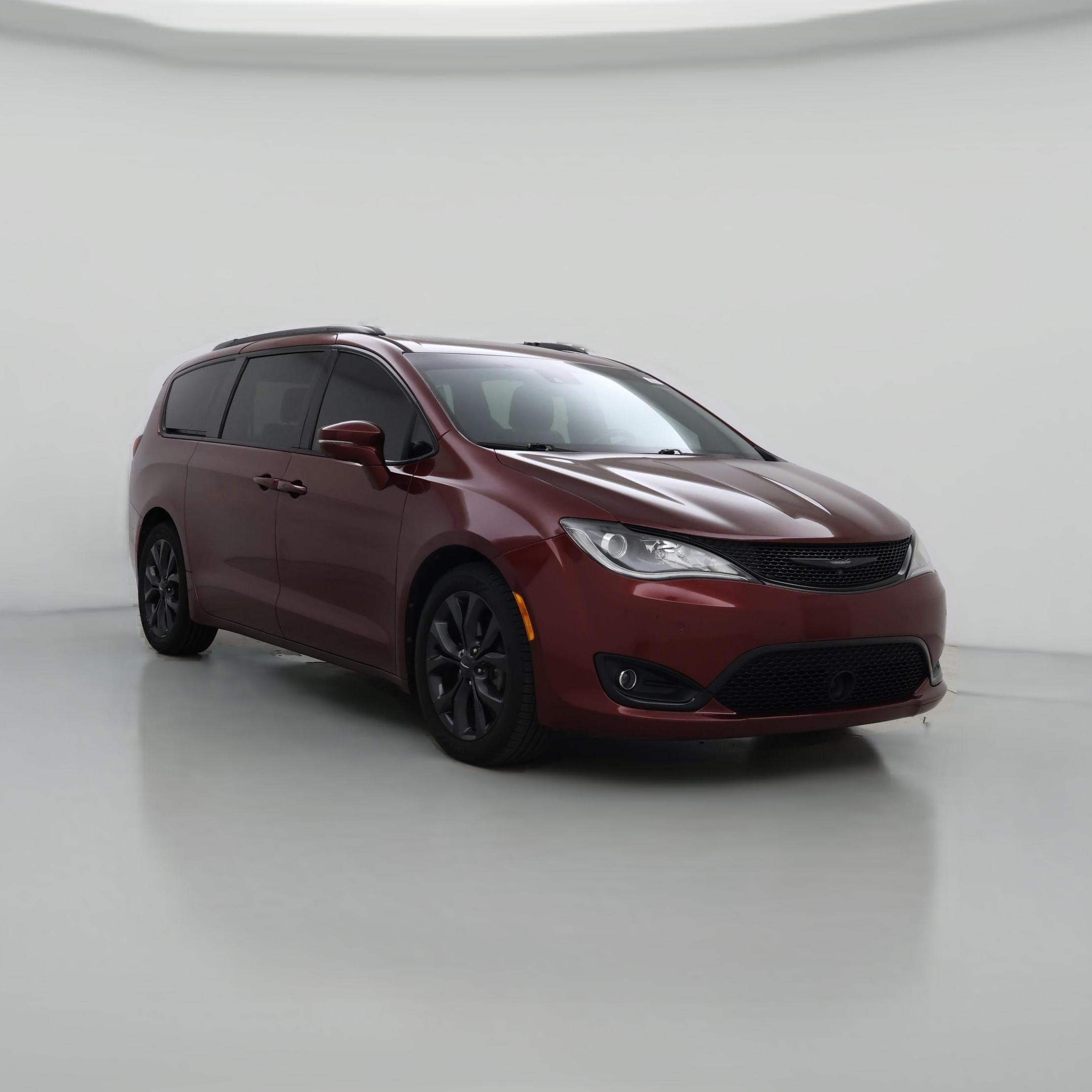 Thumbnail: 2018 Chrysler Pacifica - 1