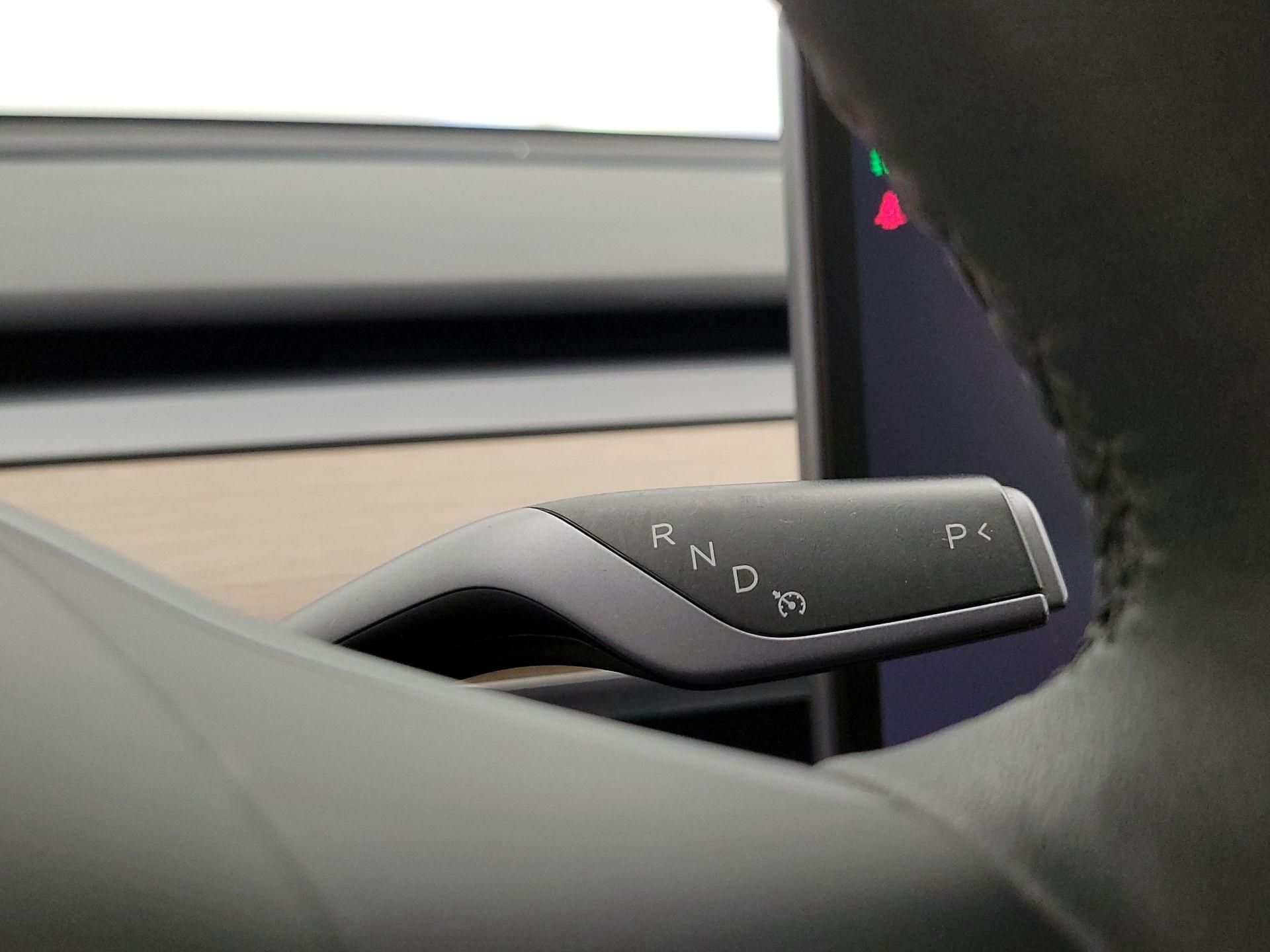 Thumbnail: 2023 Tesla Model Y - 17