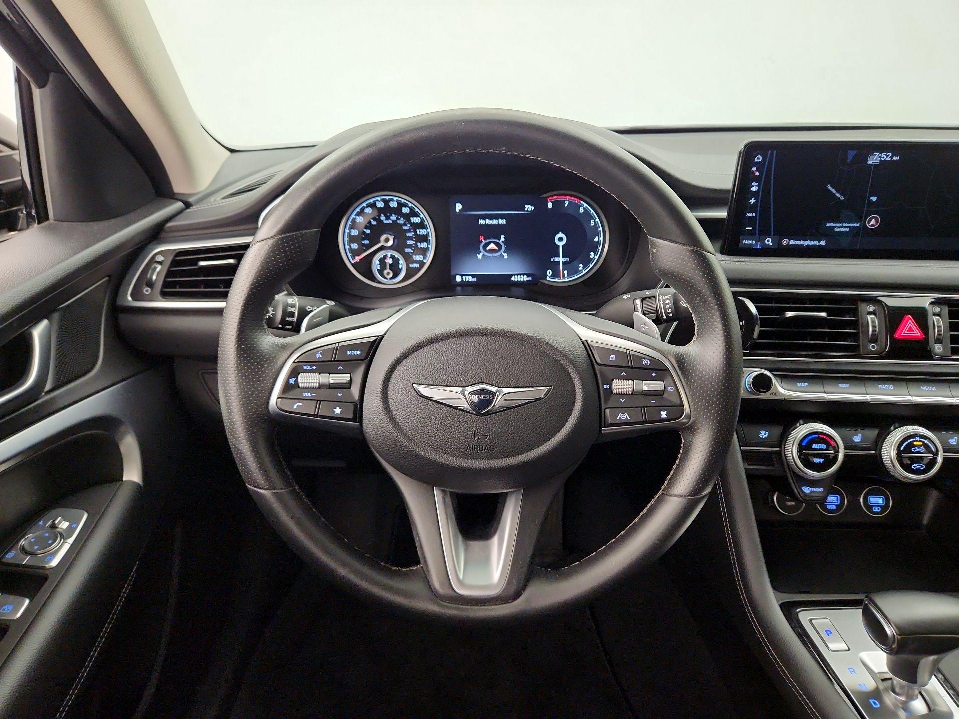 Thumbnail: 2022 Genesis G70 - 10