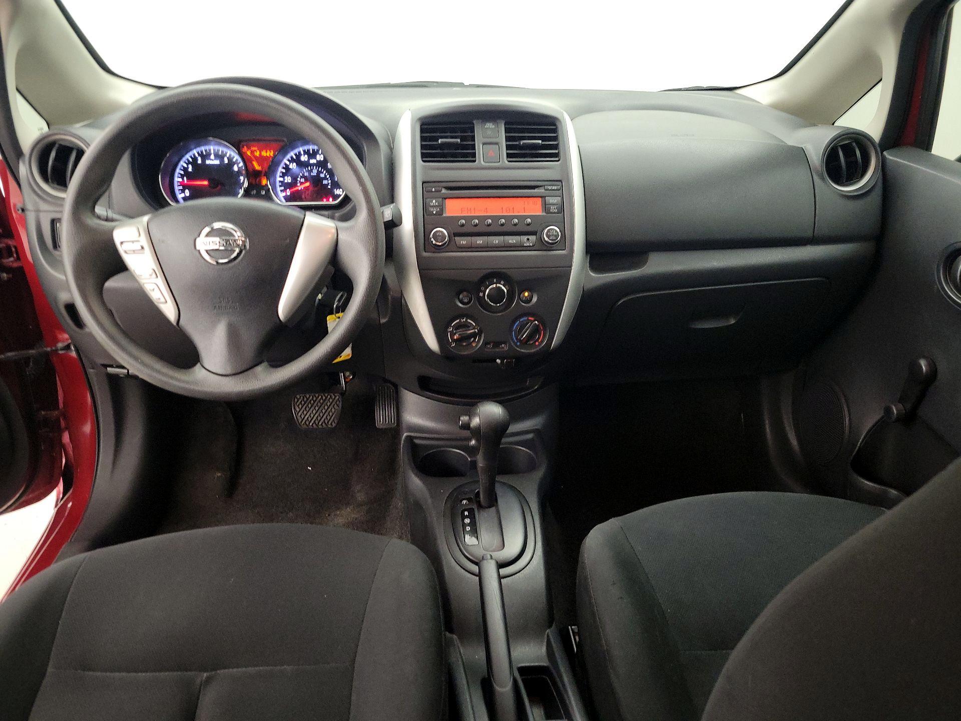 Thumbnail: 2015 Nissan Versa Note - 9