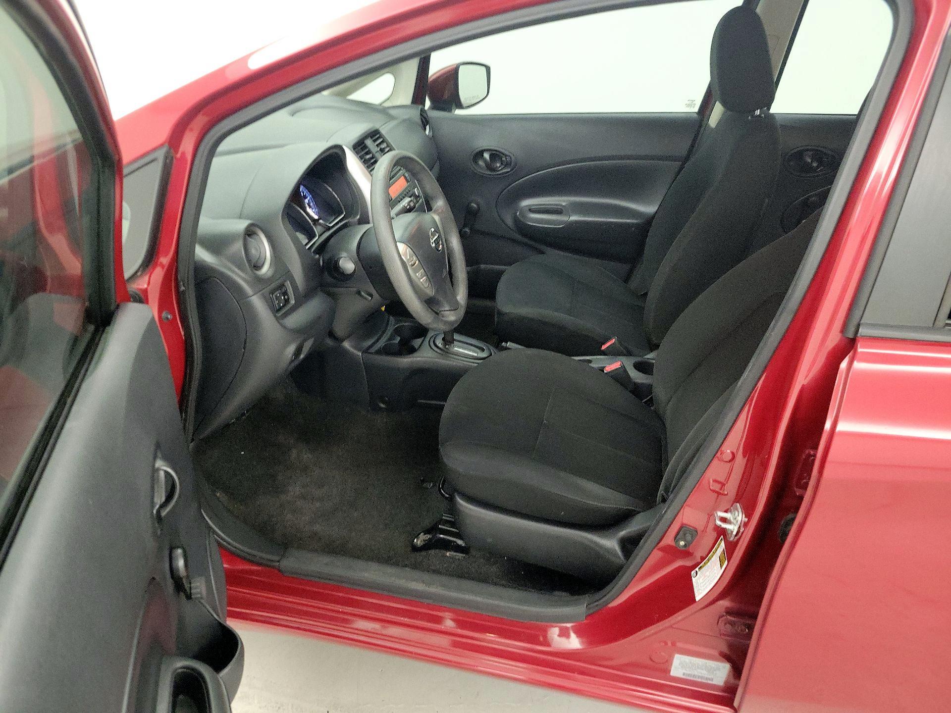 Thumbnail: 2015 Nissan Versa Note - 11