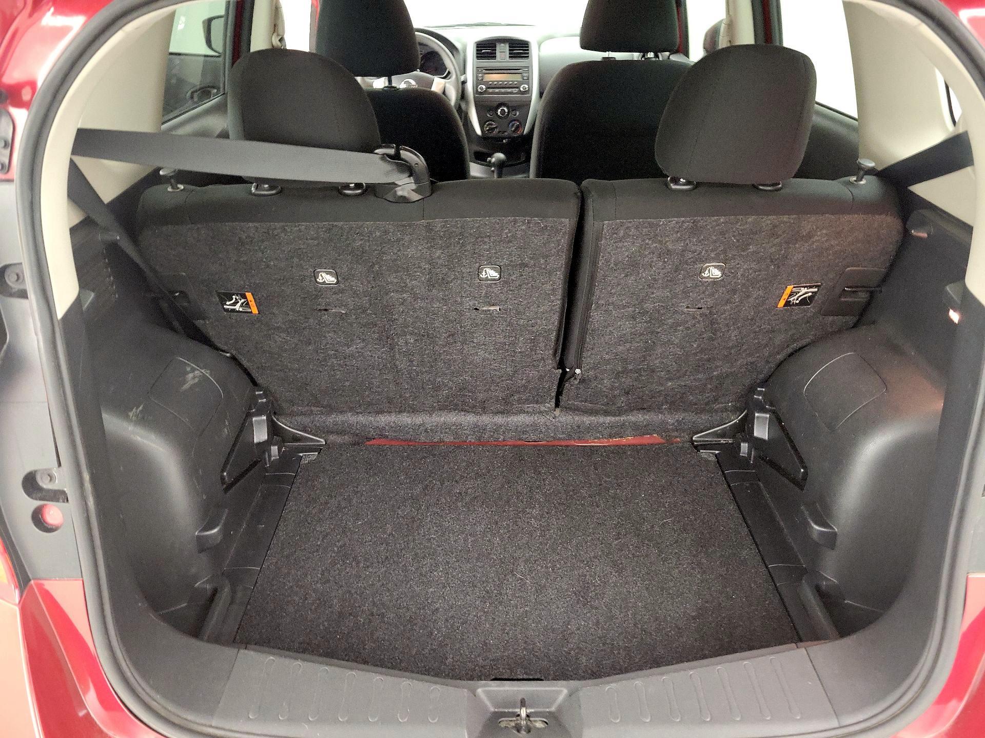 Thumbnail: 2015 Nissan Versa Note - 18