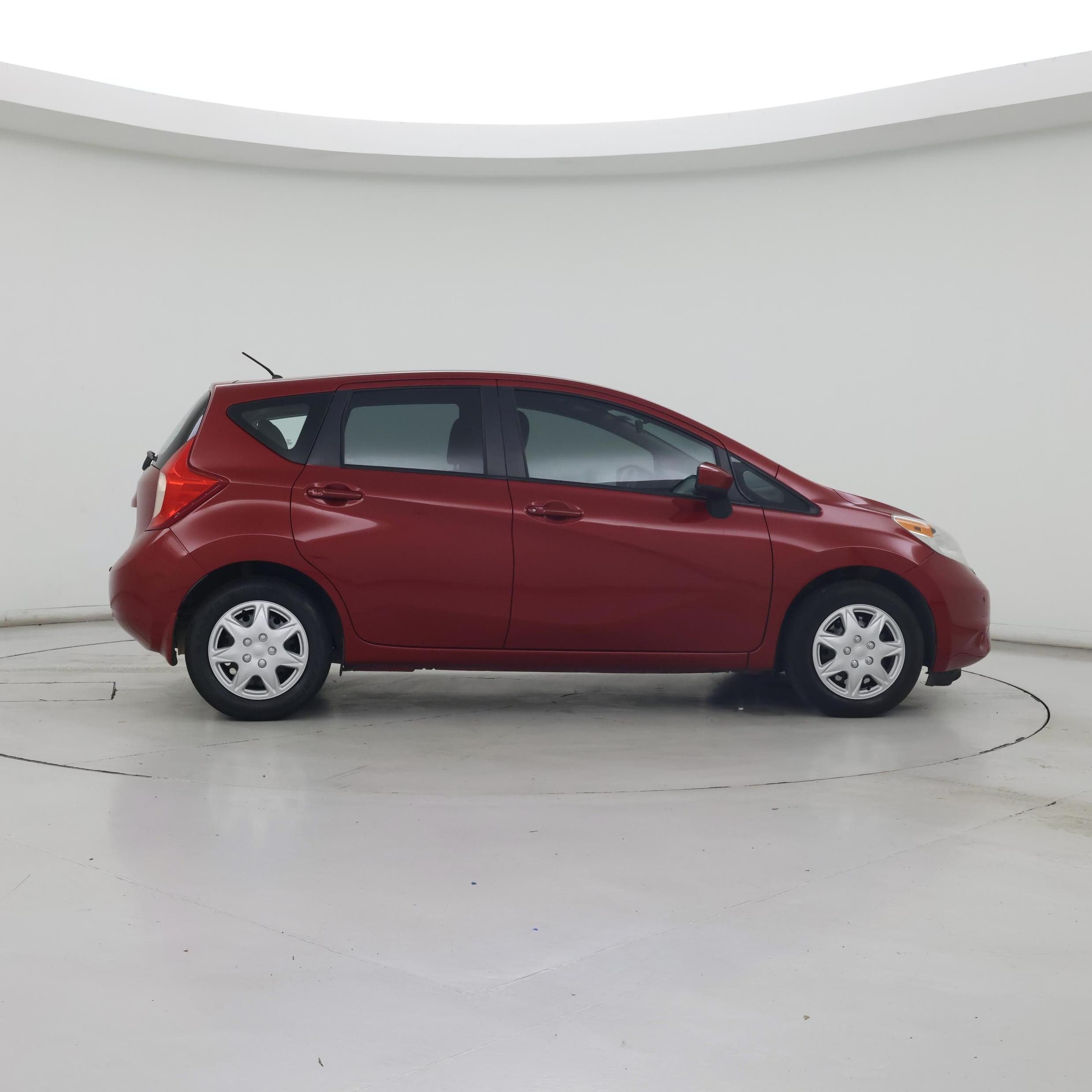 Thumbnail: 2015 Nissan Versa Note - 7