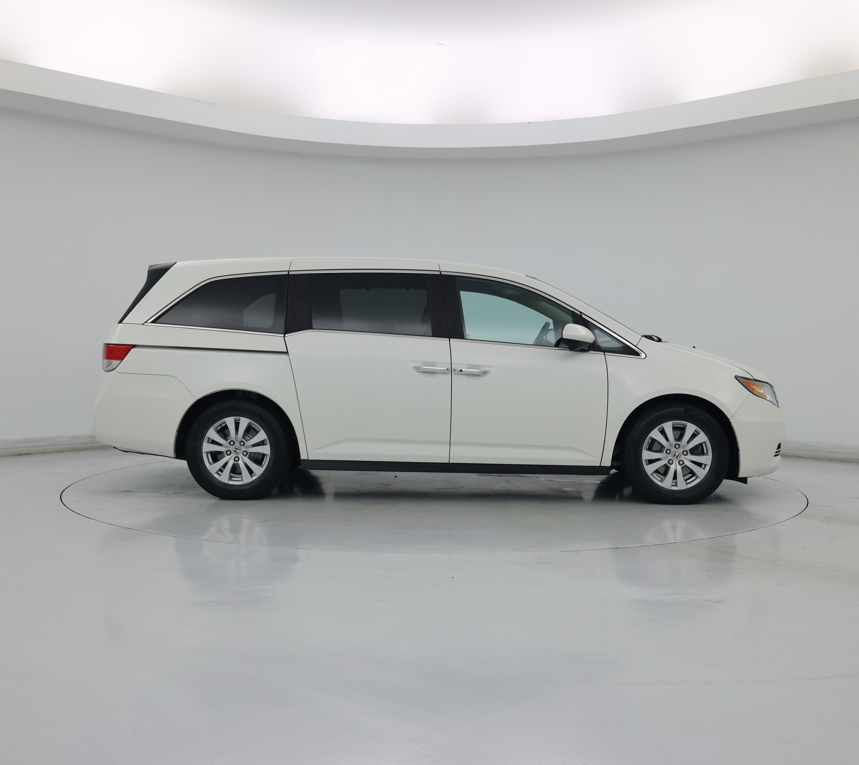 Thumbnail: 2016 Honda Odyssey - 7