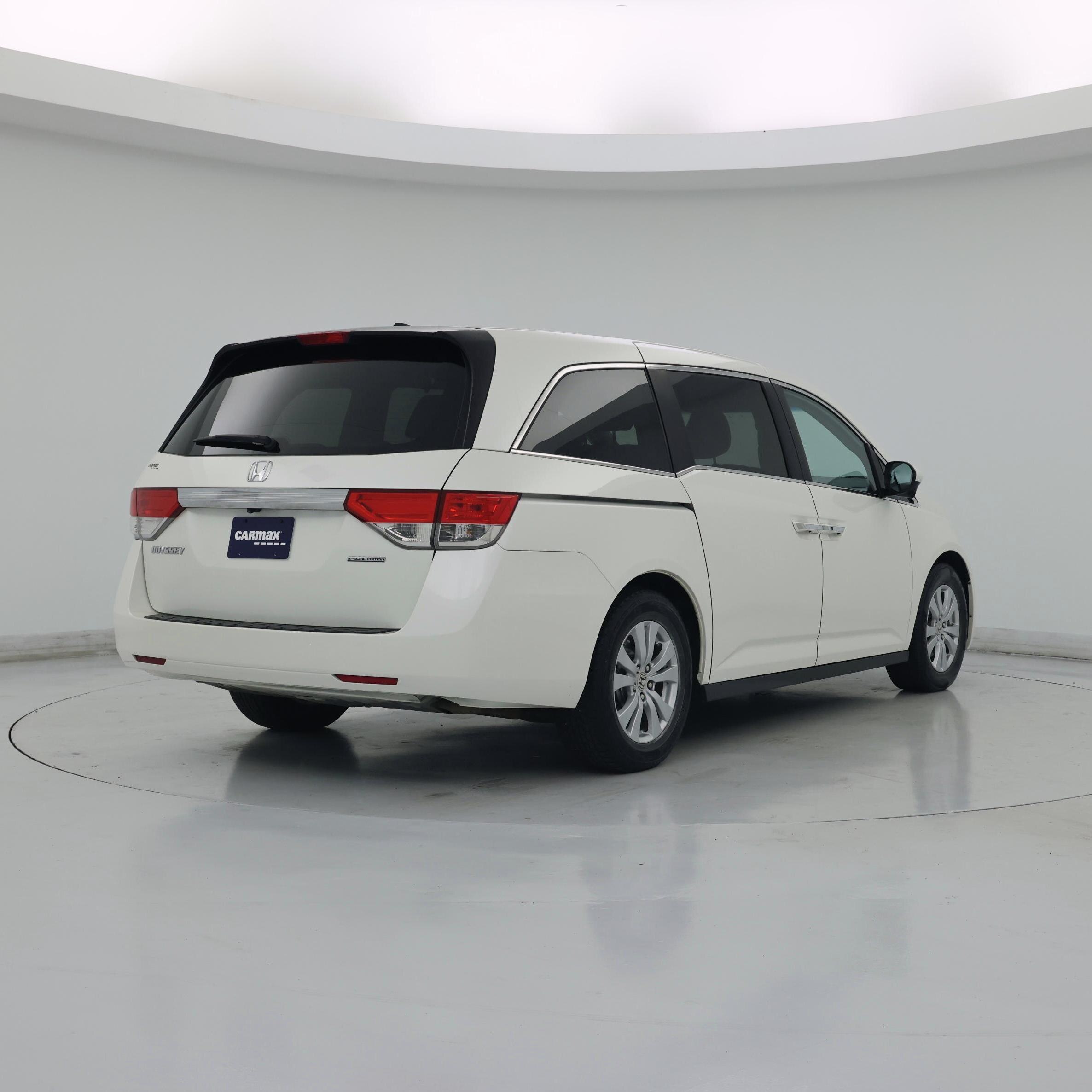 Thumbnail: 2016 Honda Odyssey - 8