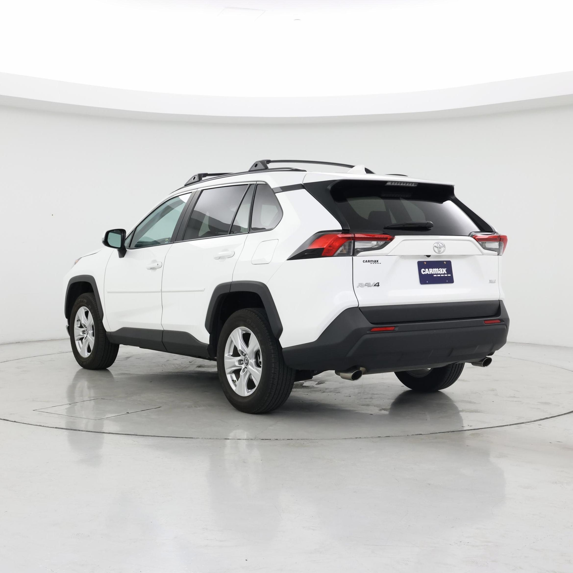 Thumbnail: 2019 Toyota RAV4 - 2