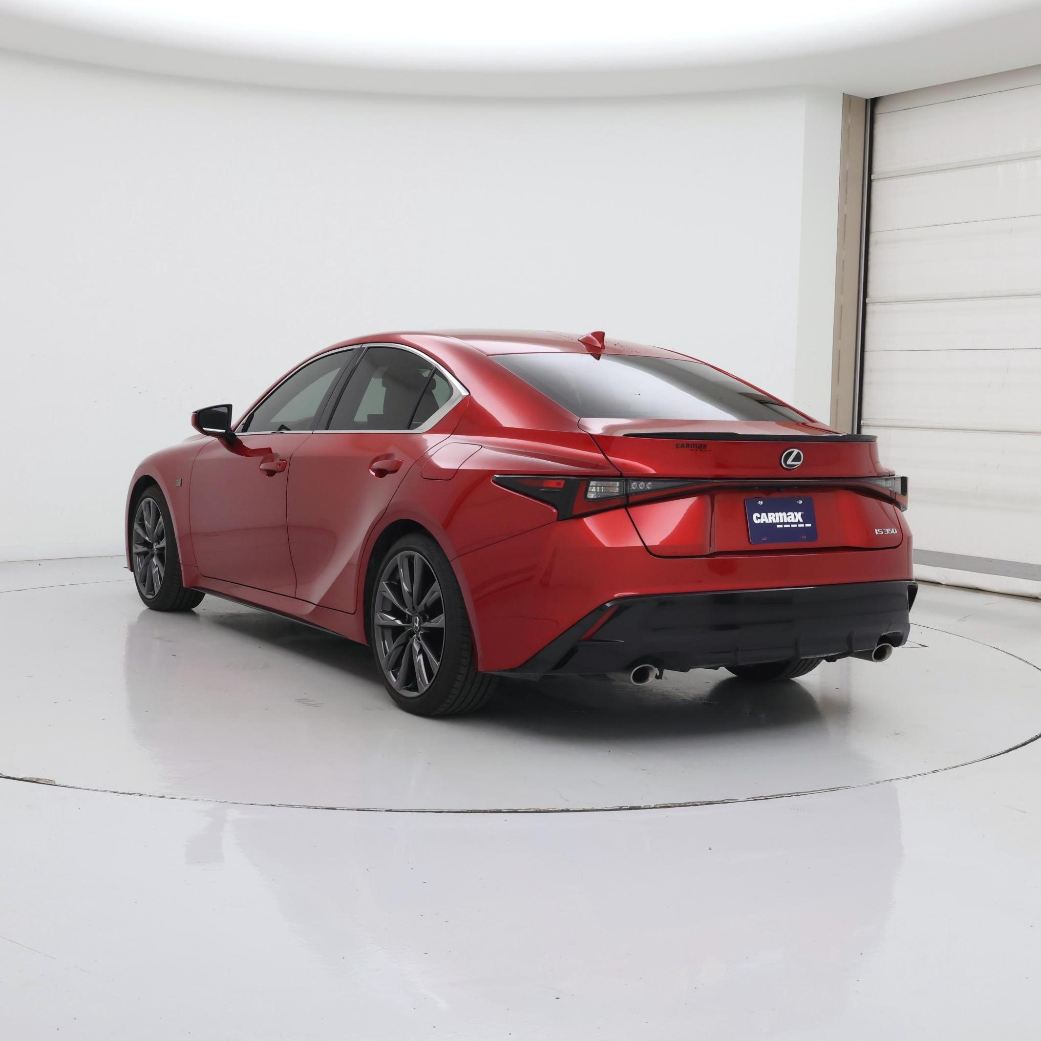 Thumbnail: 2025 Lexus IS - 2