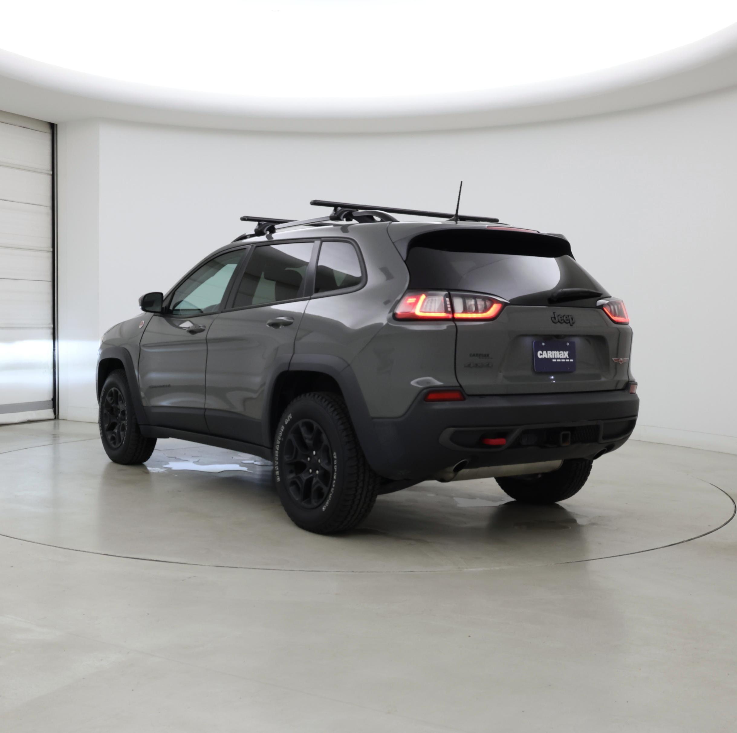 Thumbnail: 2022 Jeep Cherokee - 2