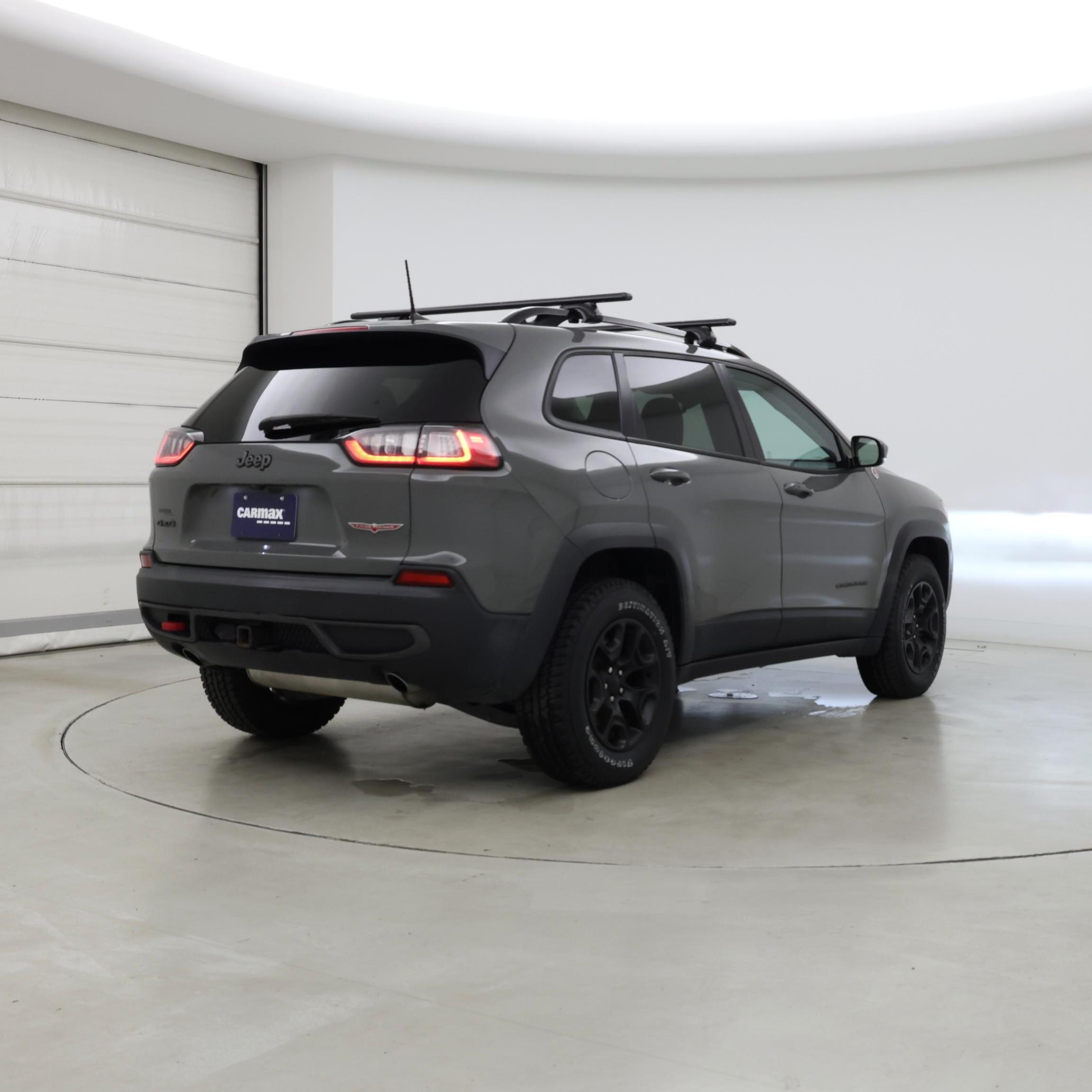 Thumbnail: 2022 Jeep Cherokee - 8