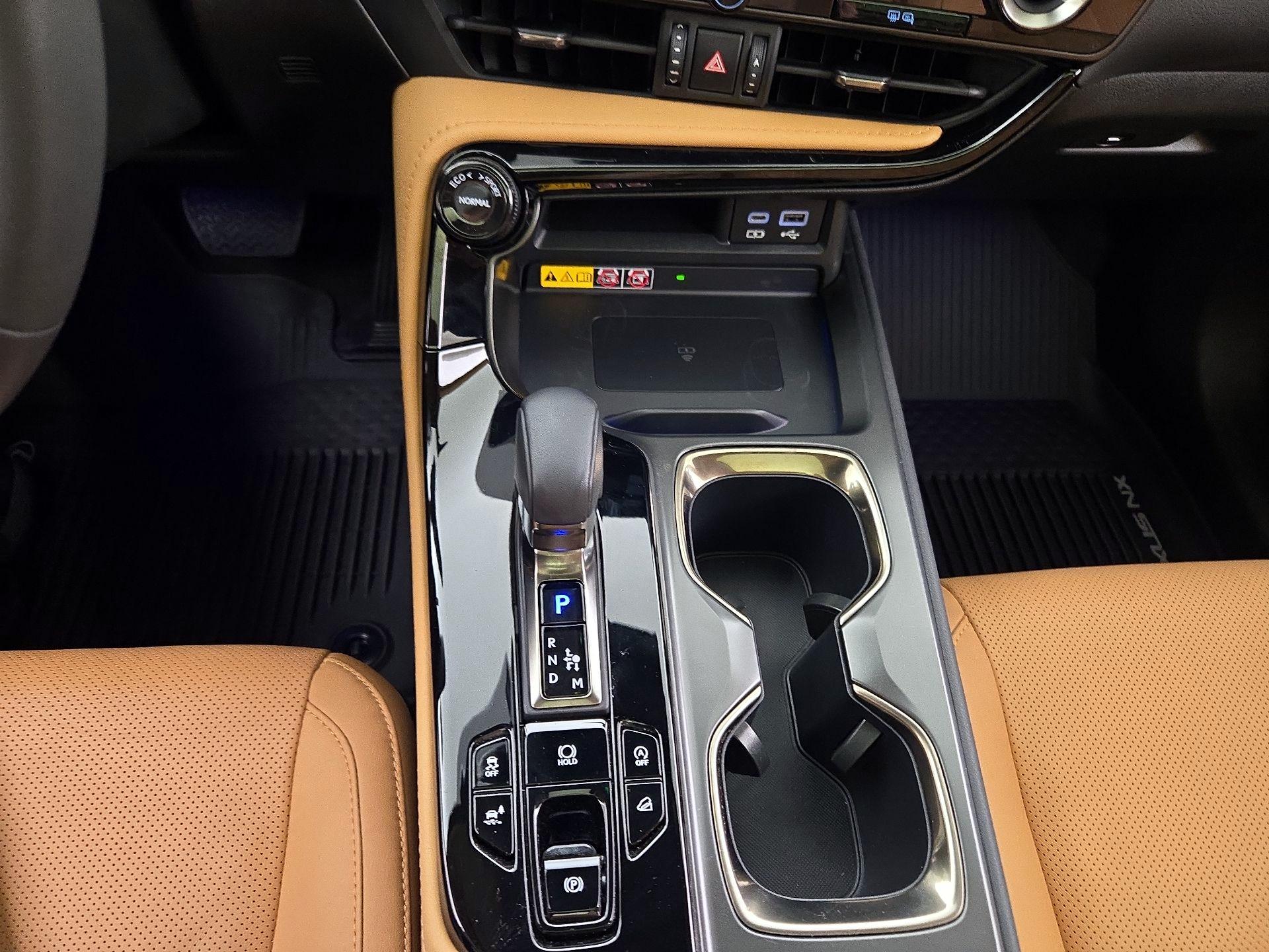 Thumbnail: 2022 Lexus NX - 16