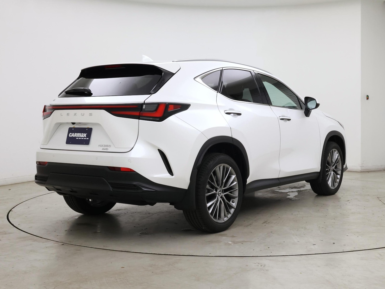 2022 Lexus NX 350 - Photo 9