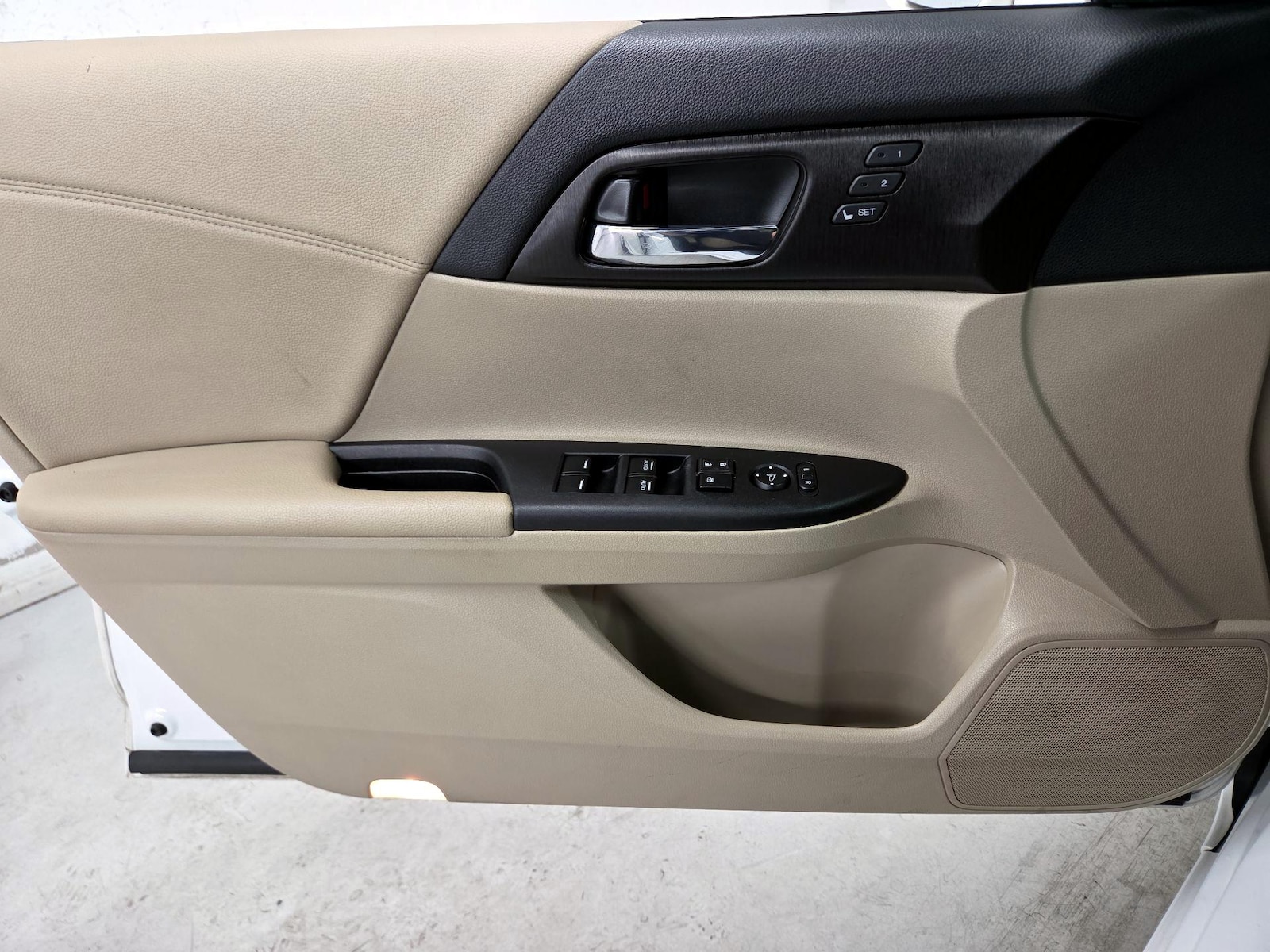 2015 Honda Accord Touring - Photo 13