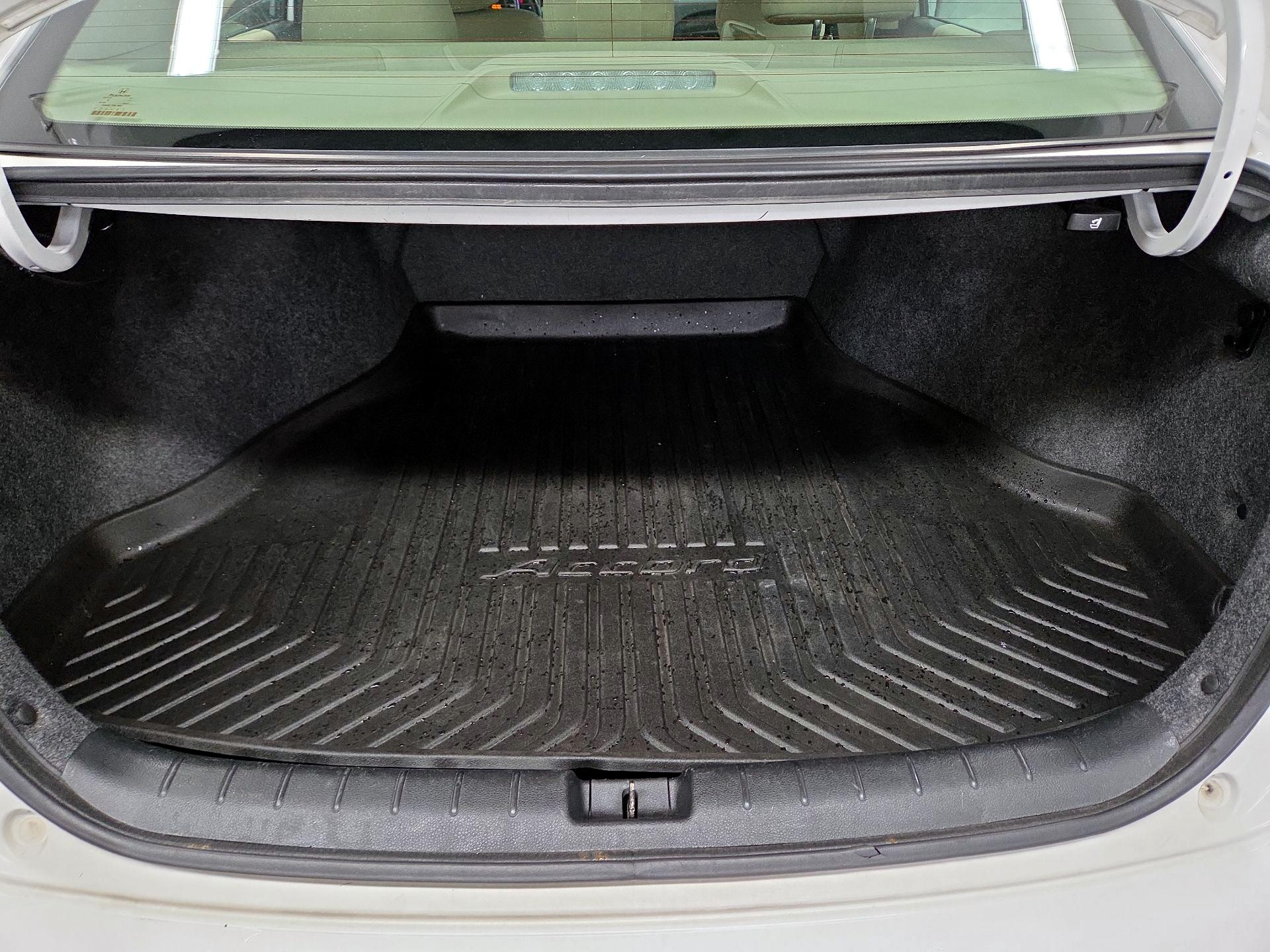 Thumbnail: 2015 Honda Accord - 20